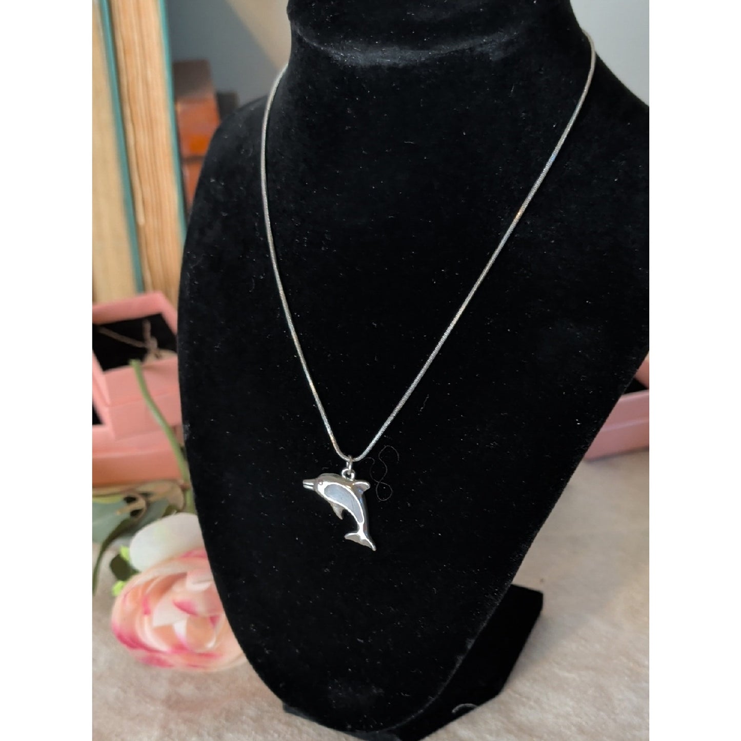 Vintage Dolphin Mood Necklace Silver Tone Coastal Nostalgia Pendant 90s