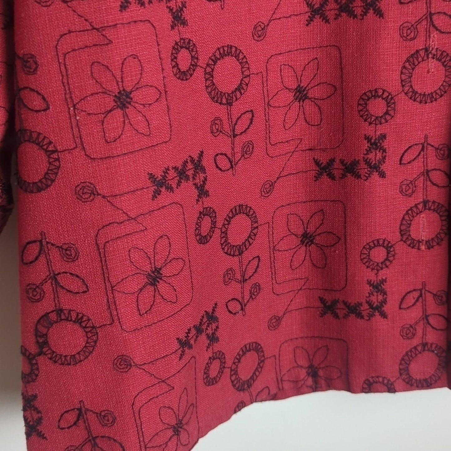 Embroidered Floral Linen Blend Button Down Top/ Shacket Women's Size 14P