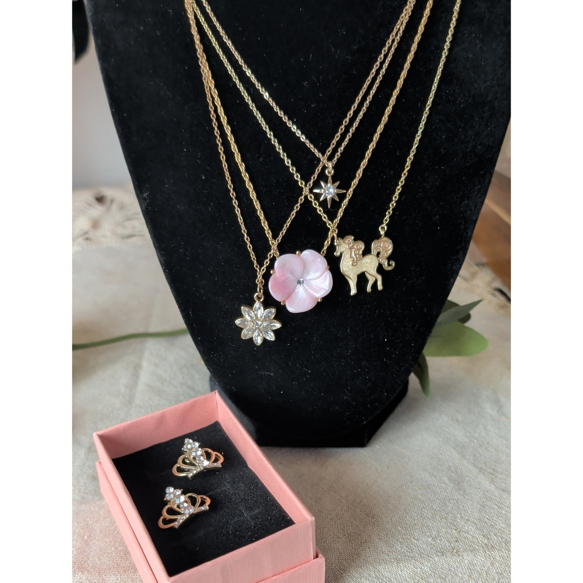 Princesscore Fairytale Jewelry Lot Crown Earrings, Whimsical Horse, Pink Floral,