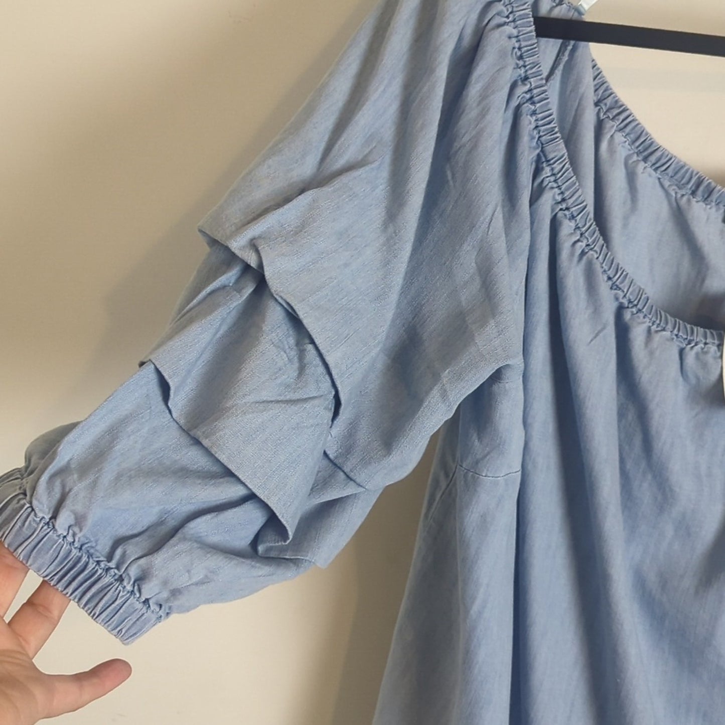 Chambray Boho Top Dramatic Ruffled Sleeves Women Size 22/24
