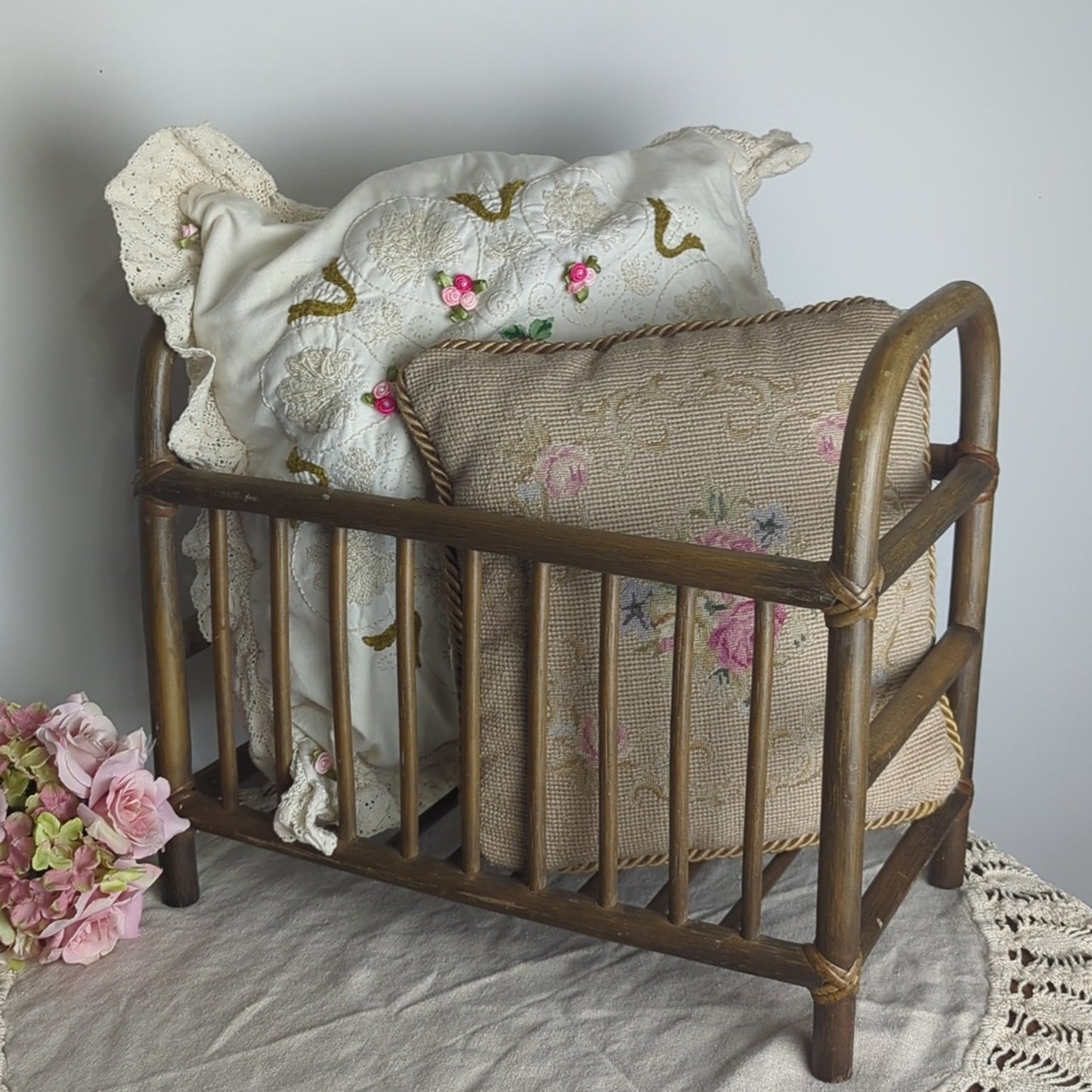 Vintage Bamboo Magazine Rack Towel Storage Rattan Book Holder Mid-century