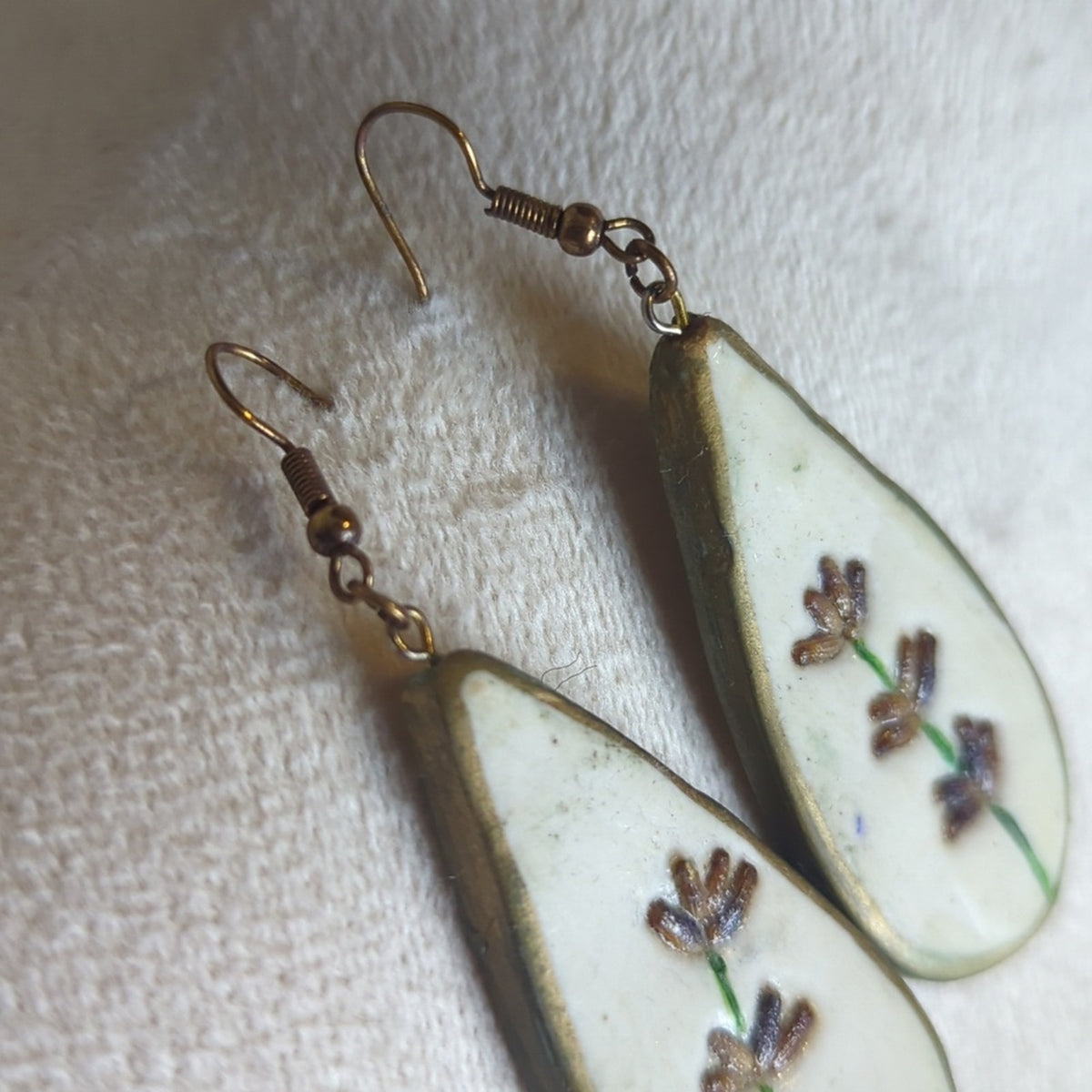 Vintage Hand-Painted Teardrop Earrings| Folk Art Floral Dangles Lightweight Wood