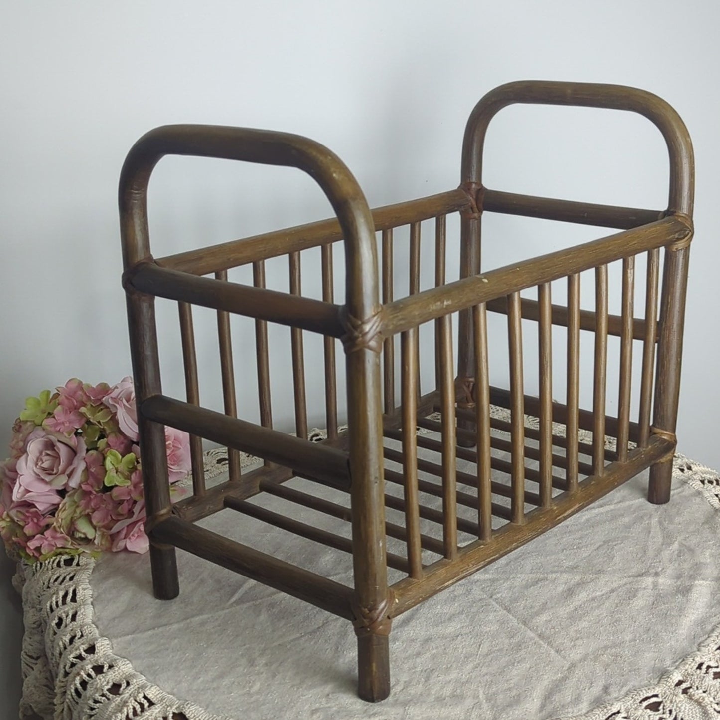Vintage Bamboo Magazine Rack Towel Storage Rattan Book Holder Mid-century