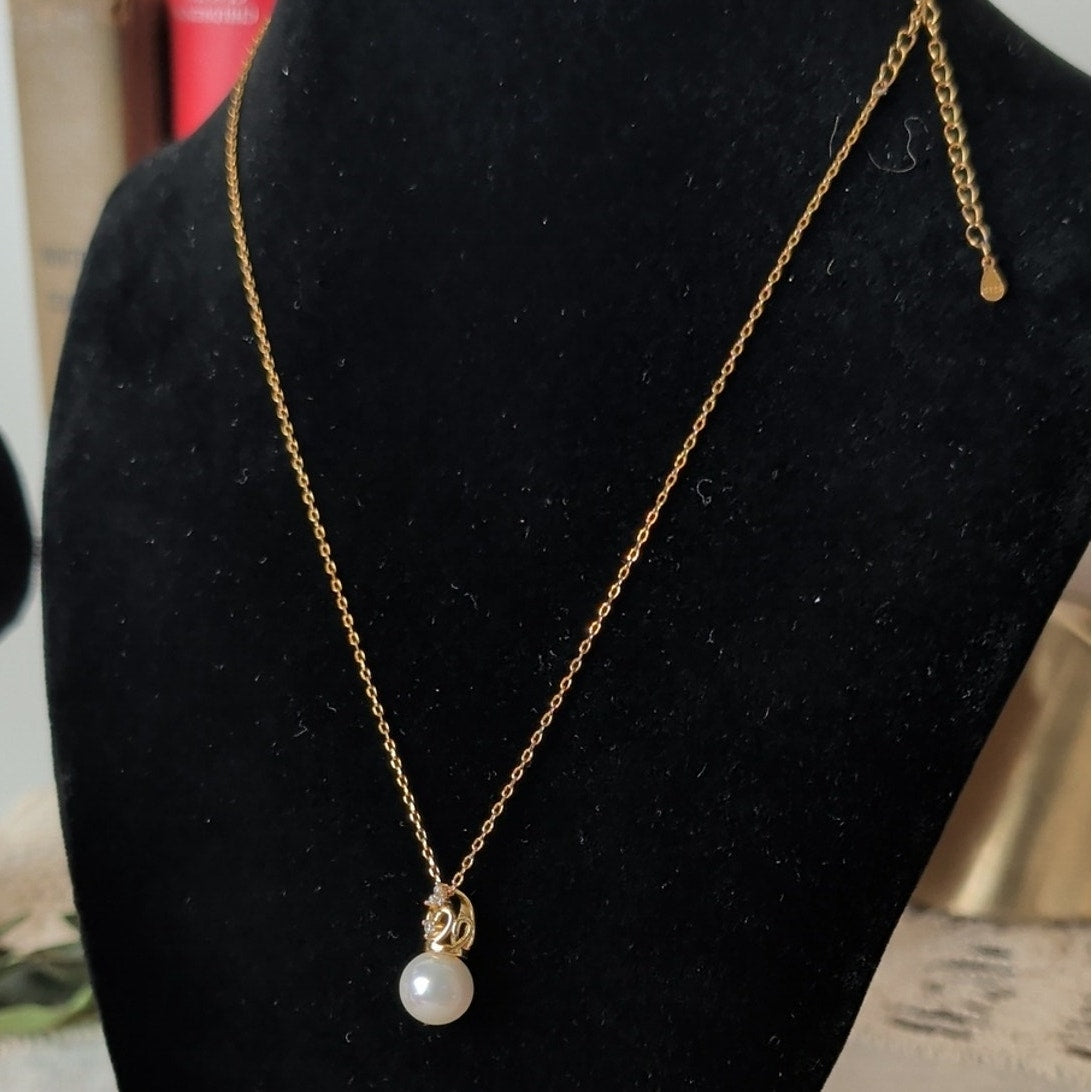 925 Sterling Silver Crown Pearl Pendant Necklace CZ Accents Glass Pearl