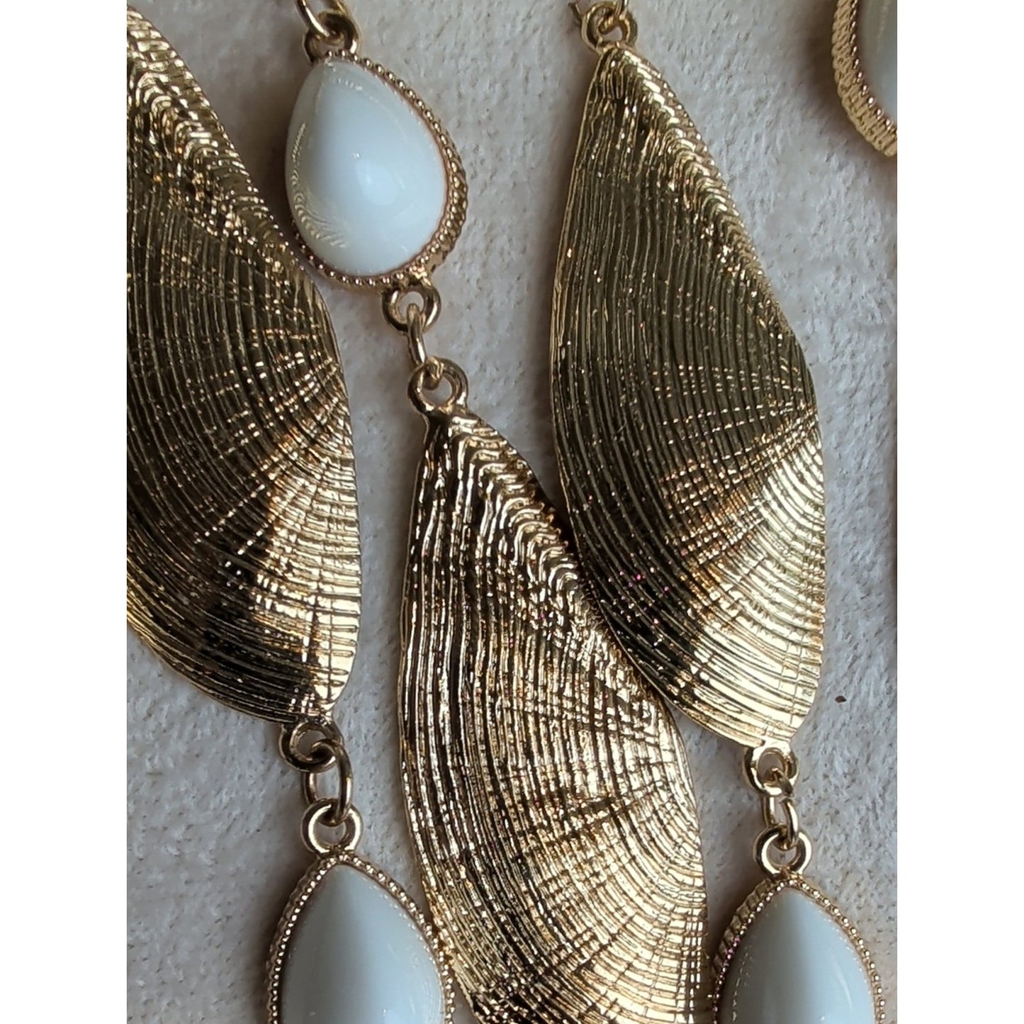 Lilly Pulitzer Gold Tone Statement Necklace Shell Fringe & White Glass Cabochons