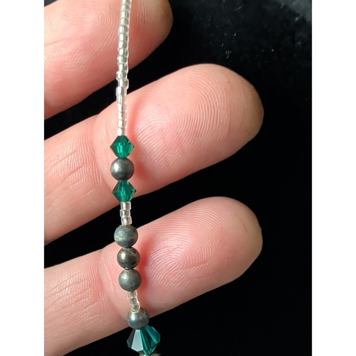 Vintage Sterling Silver Four Leaf Clover Necklace Emerald Green Glass Beads