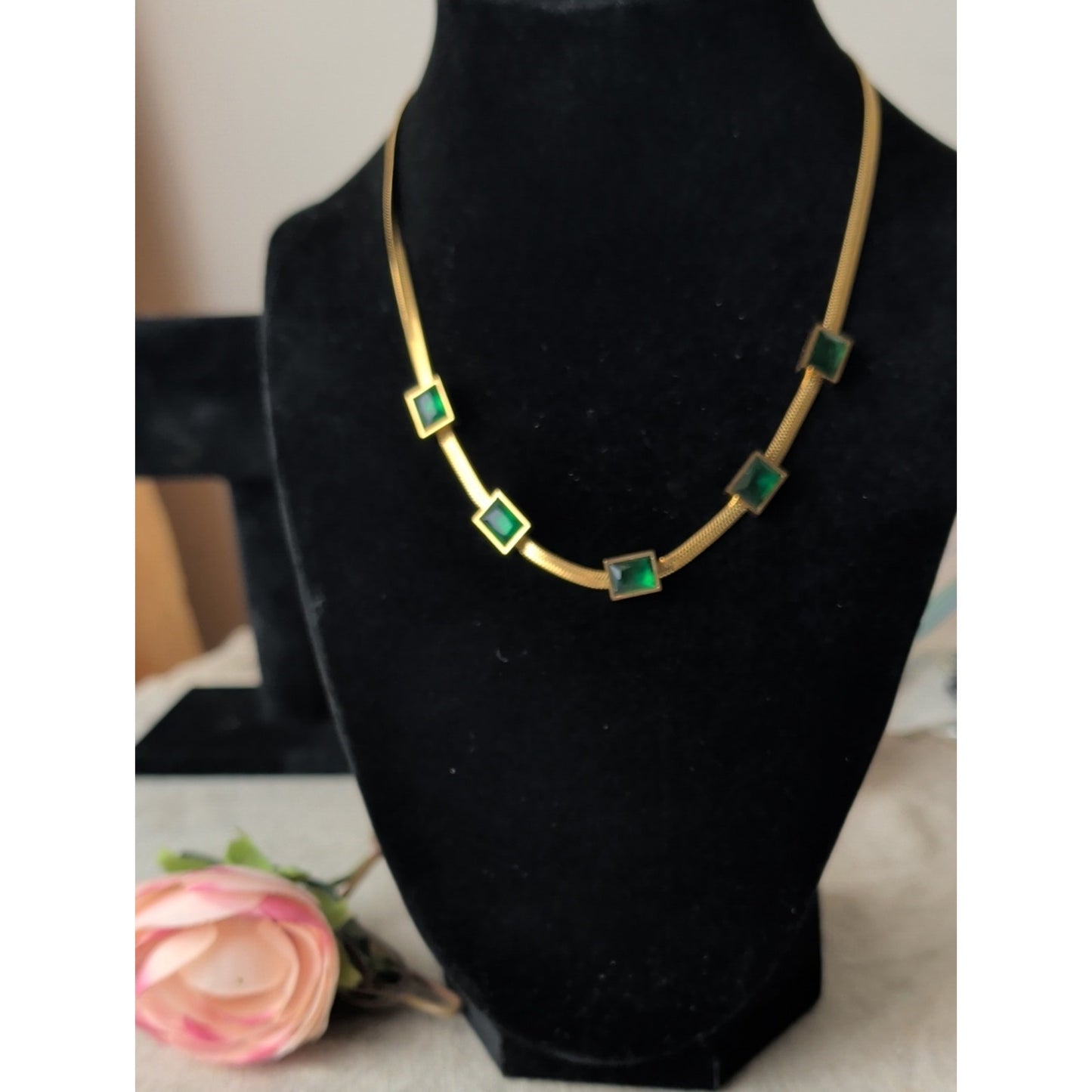 Vintage JY Emerald Green Glass Necklace 18K Gold Plated 80s Designer Style