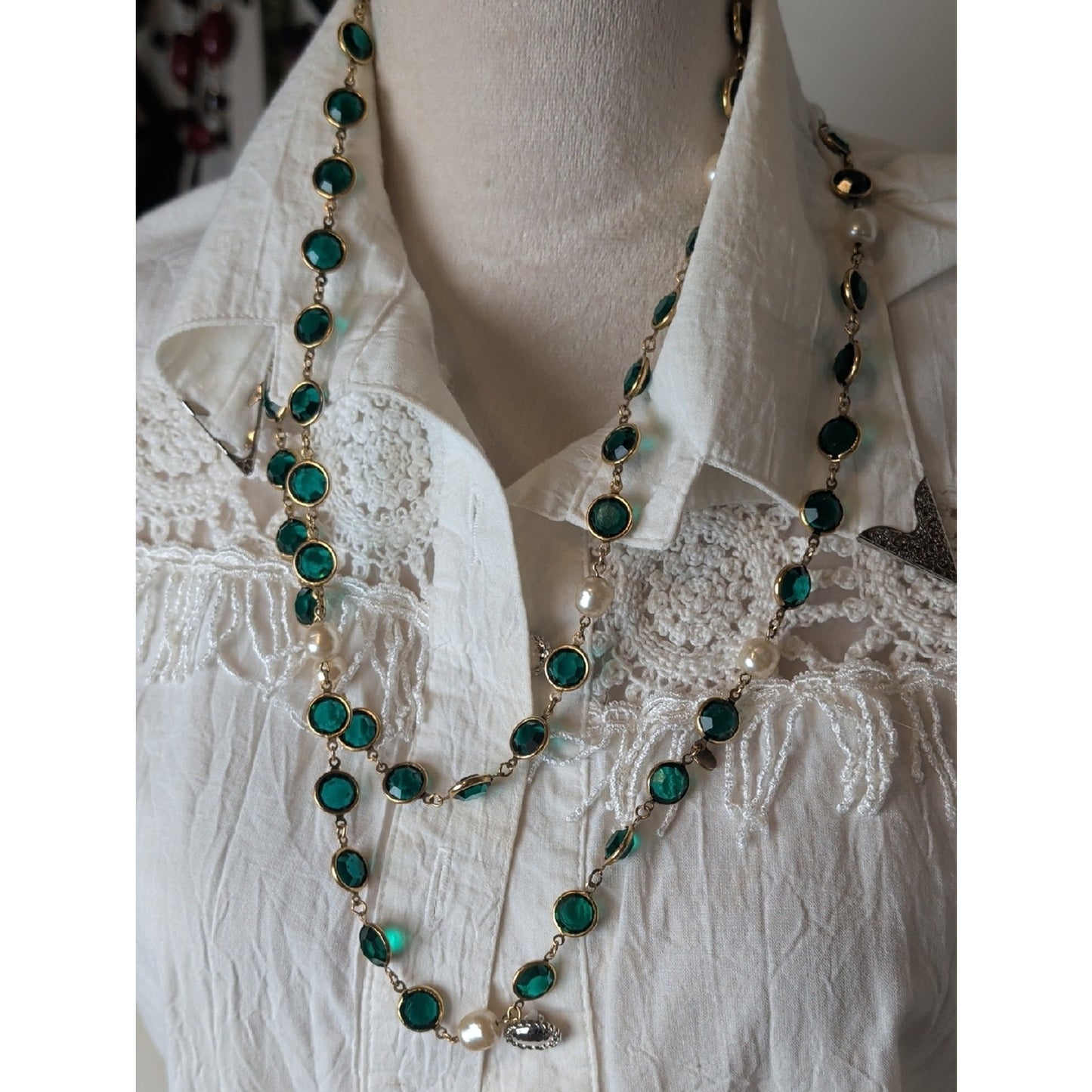 Stunning!!! Chanel Gold-Plated Vintage 1981 Gripoix & Faux Pearl Necklace