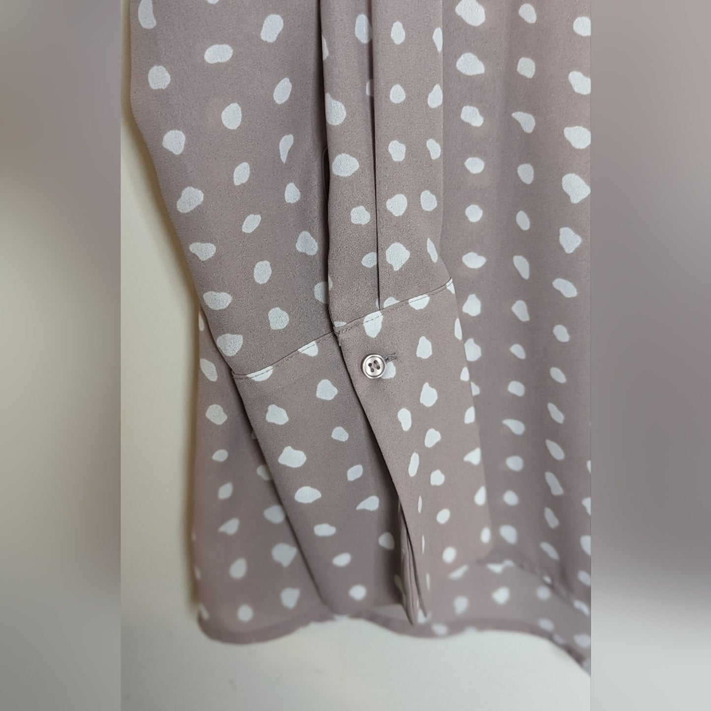 Pale Pink & White Feminine Polkadot Blouse Women's size Medium