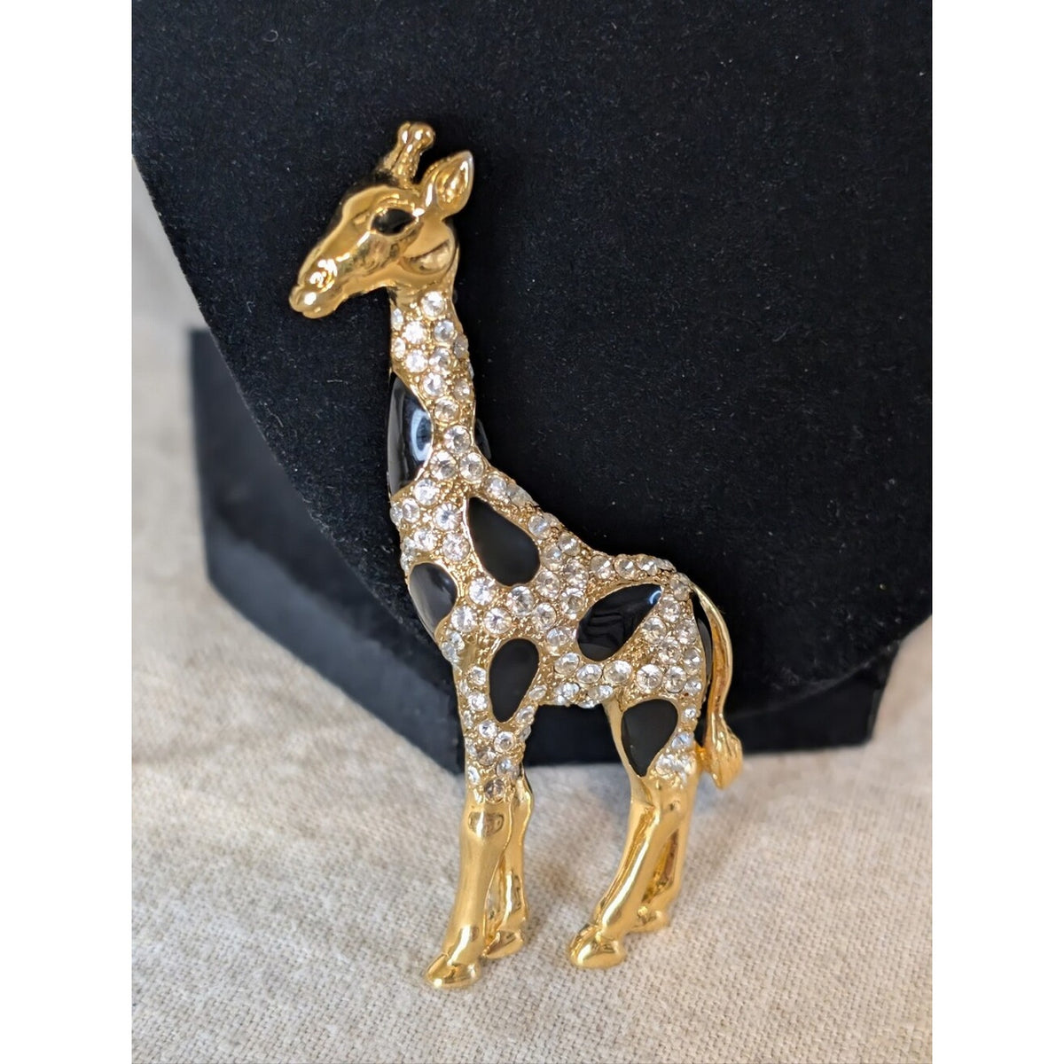 Vintage Giraffe Rhinestone Brooch Gold Tone Black Enamel Safari Glam