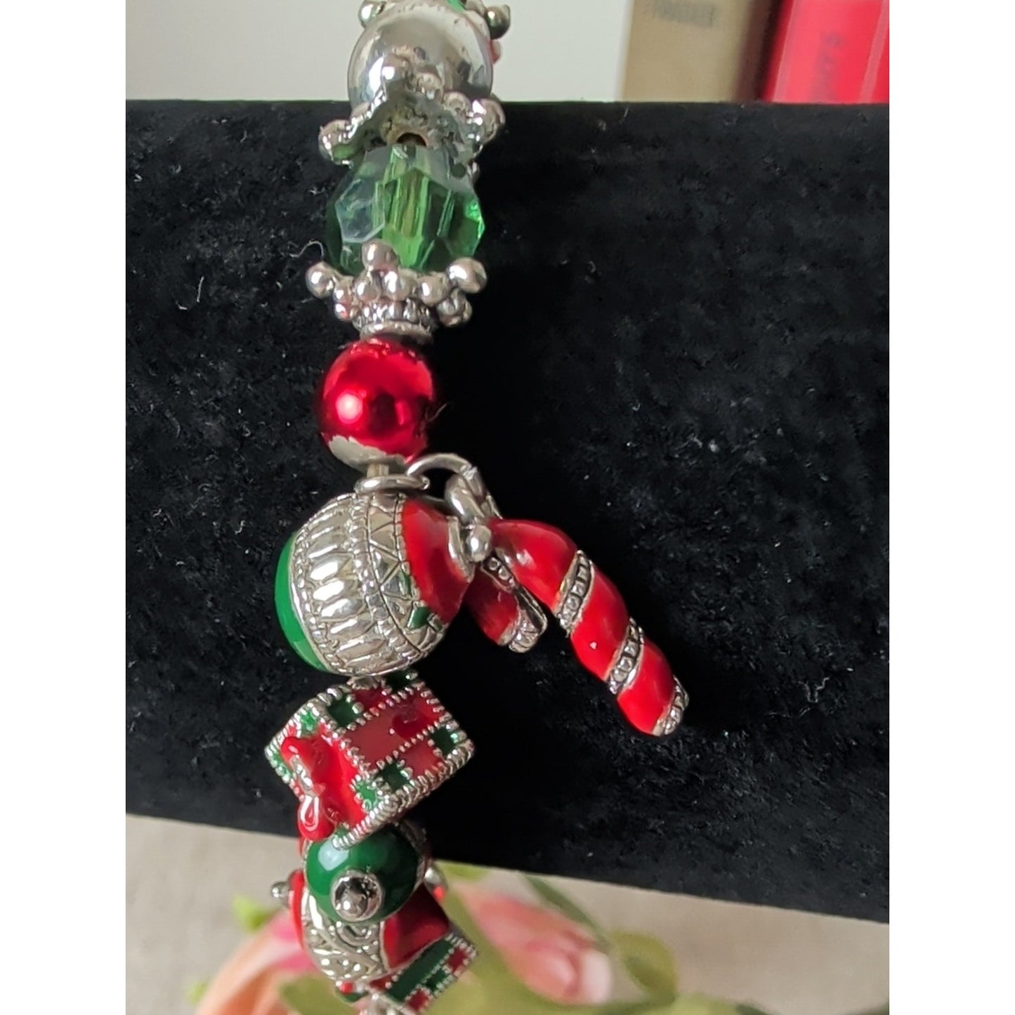 Vintage 80s Christmas Charm Bracelet Santa Tree Candy Cane Holiday Stretch