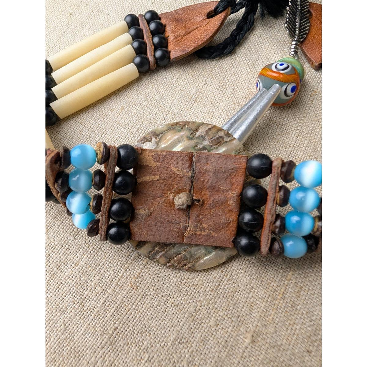 Vintage 80s Southwestern Bone Hairpipe Choker Necklace Blue Cat's Eye Abalone Pendant Boho