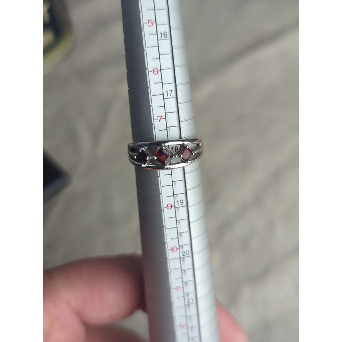 Sterling Silver 925 Red Stone Lattice Band Ring | Geometric Openwork Garnet Tone