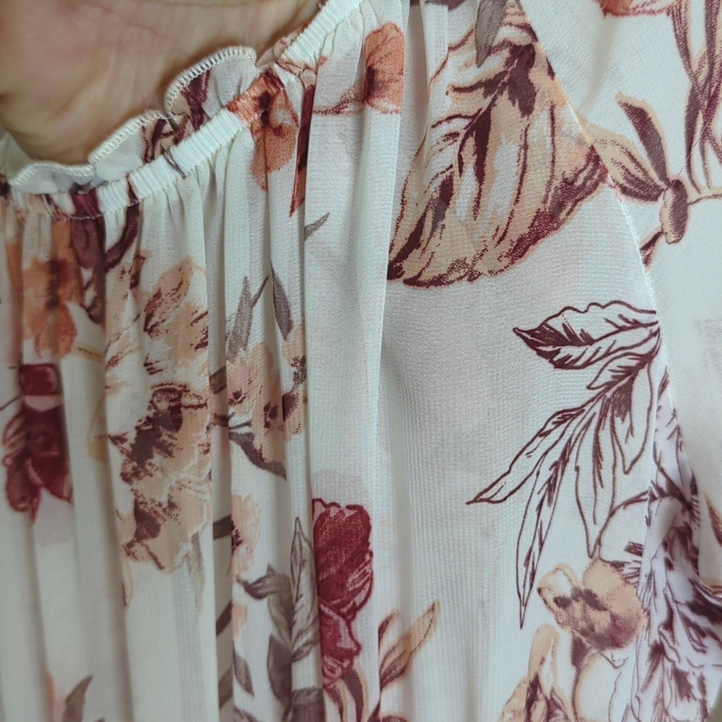 Maxi Floral Semi-Sheer Boho Chic Ruffled Smocked Dress Women's Size 6