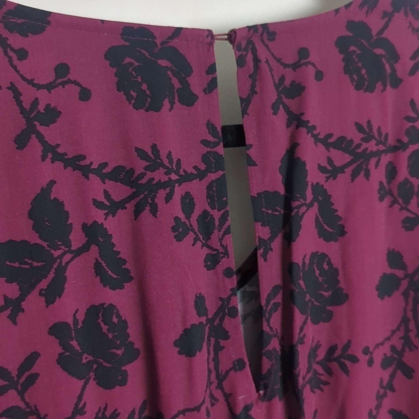 NWT Burgundy & Black Jumper Drawstring Elastic Waist Pockets Women's Small