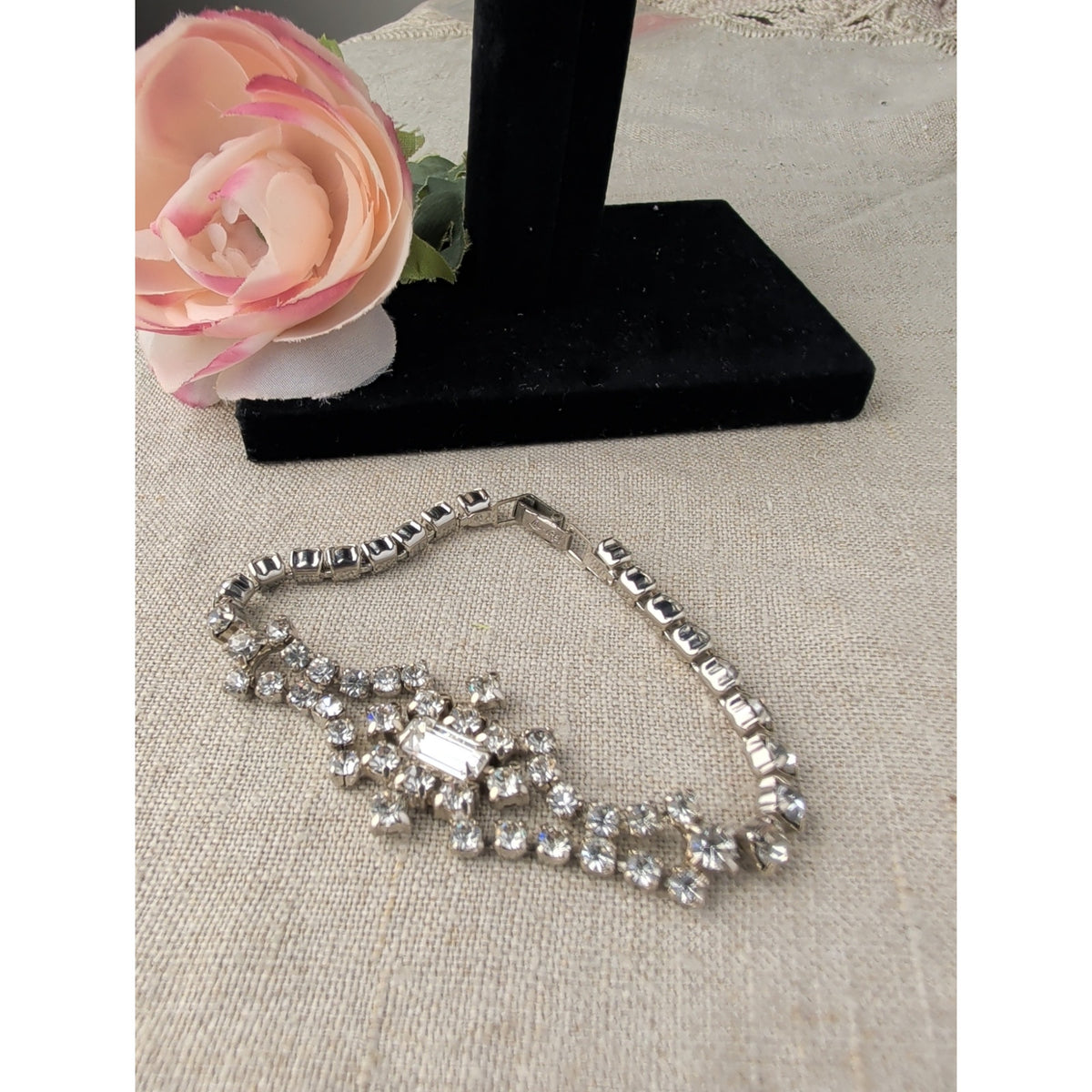 Gorgeous La Rel 1950's Rhinestone Statement Bracelet