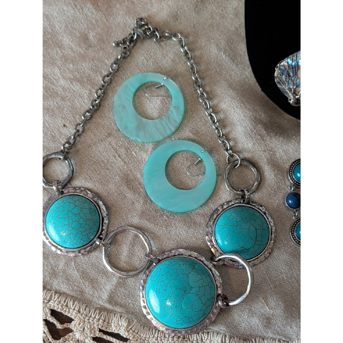 Desert Cowgirl Turquoise Stlye 5 Piece  Jewelry Collection