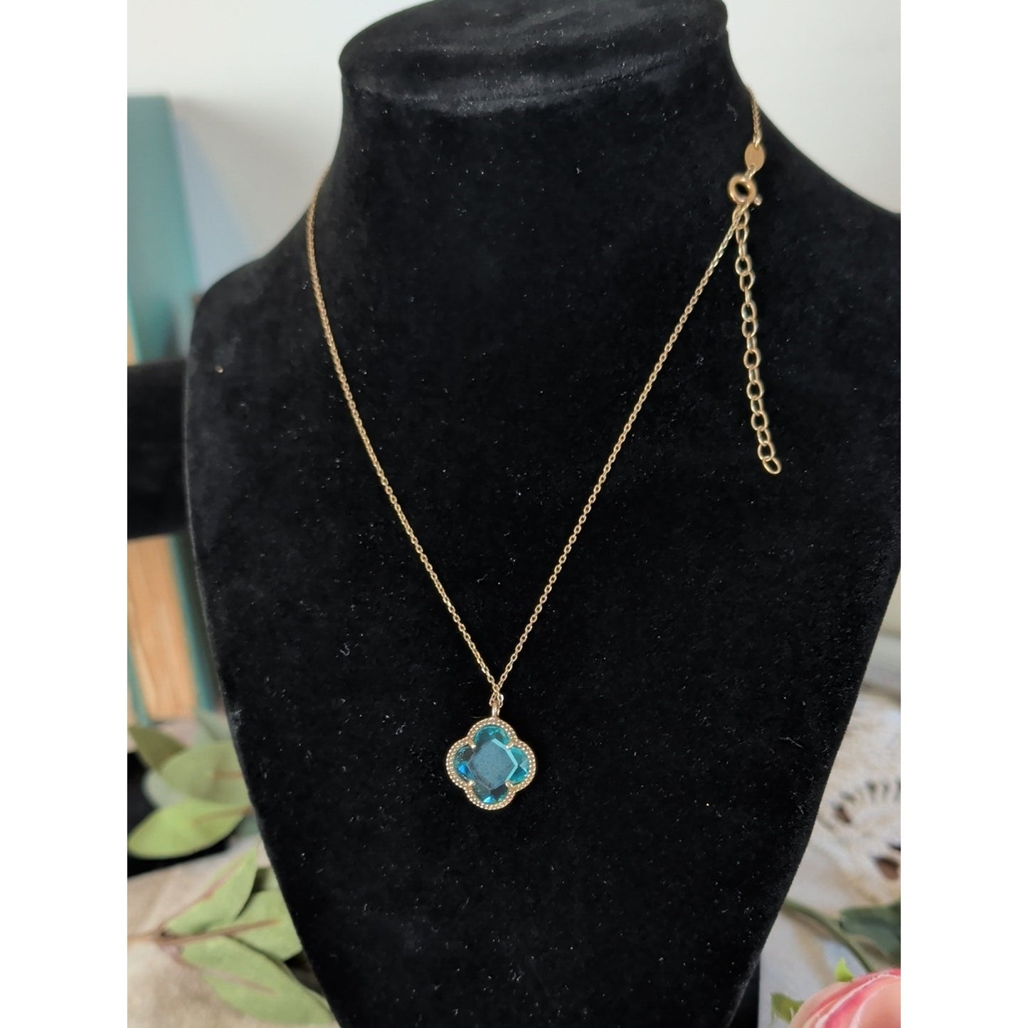 Dyadema Italy Sterling Silver Blue Quartz Quatrefoil Clover Pendant Necklace