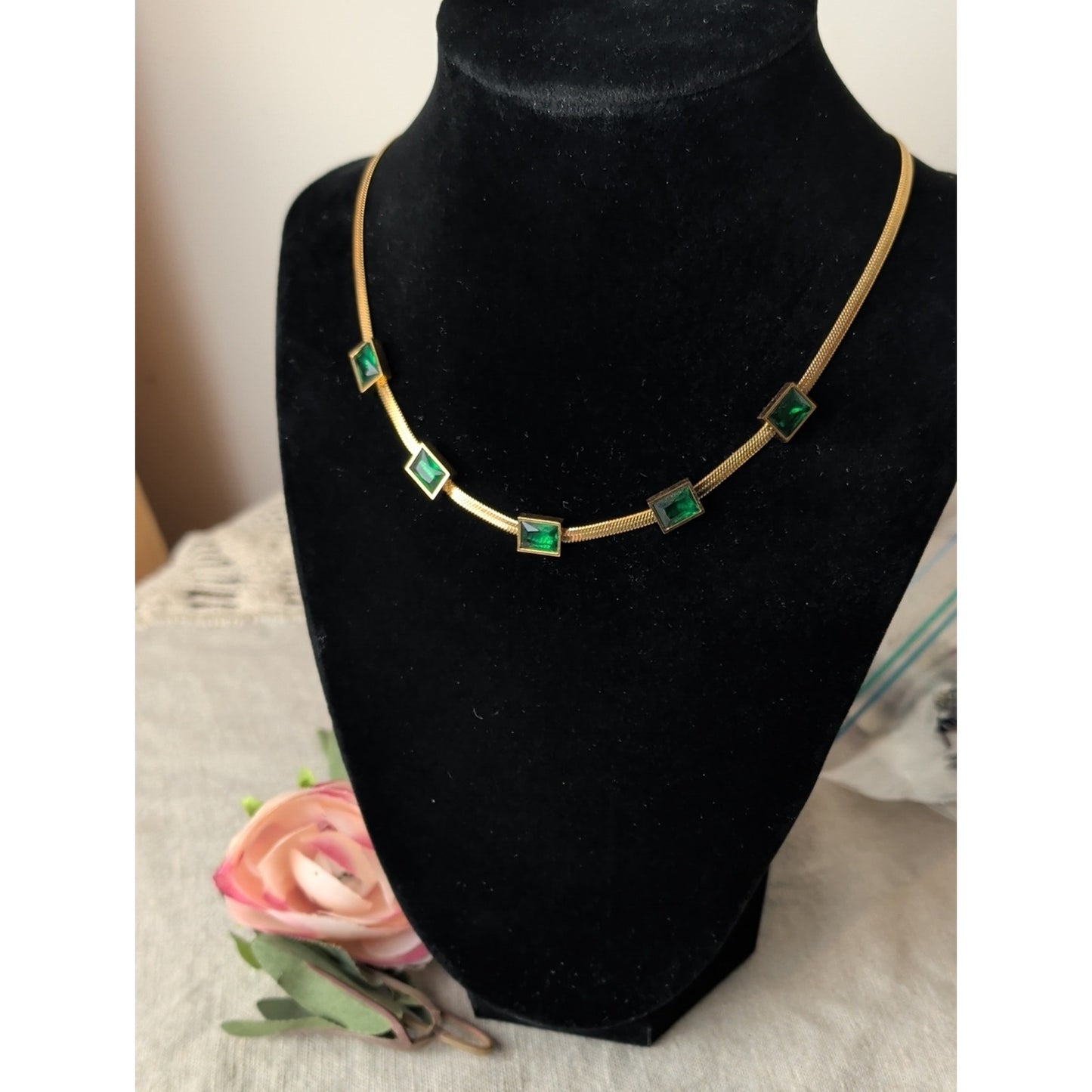 Vintage JY Emerald Green Glass Necklace 18K Gold Plated 80s Designer Style