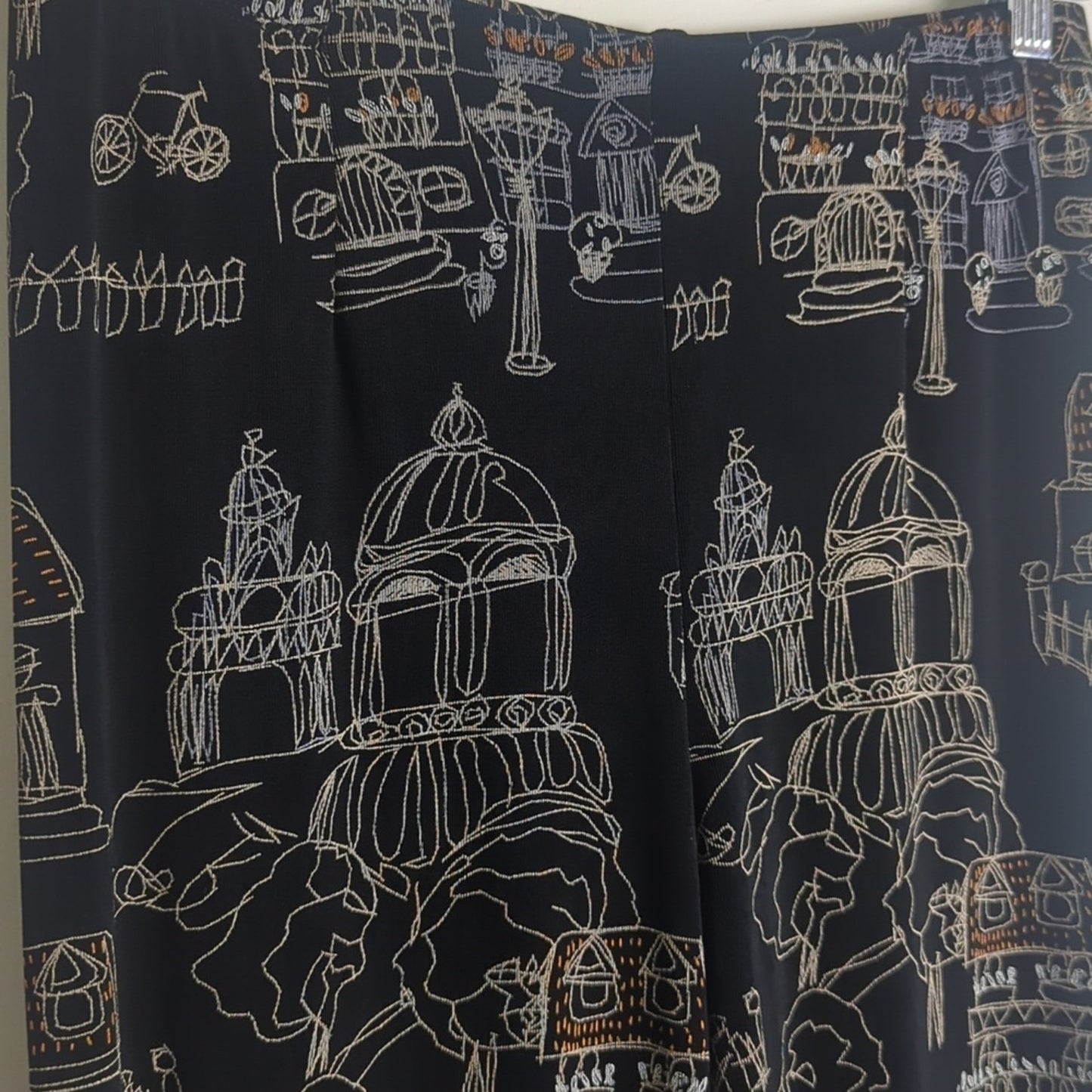 NWT Art to Wear Town Scene Capri Travel Knit Pull-on Elastic Pants Women's Small