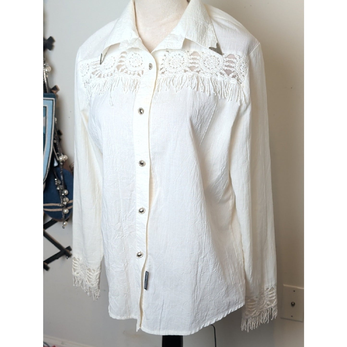 Vintage Lilia Smitty Western Fringe Blouse White Crochet Lace Fringe