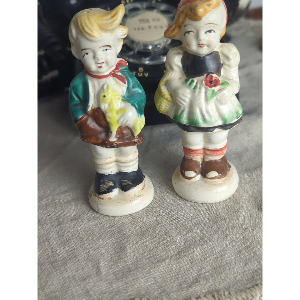 Vintage Occupied Japan Figural Salt & Pepper Shakers – Storybook Dutch Boy Girl
