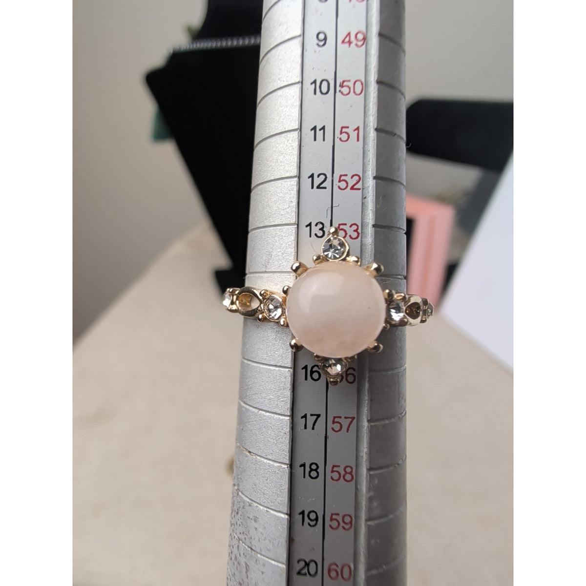 Pink Quartz Gold Tone Glass Rhinestone Ring Set Princess Storybook Size 7