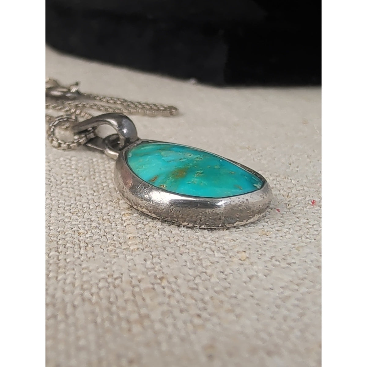 Vintage IJC Italy 925 Sterling Silver Turquoise Teardrop Pendant Box Chain Necklace
