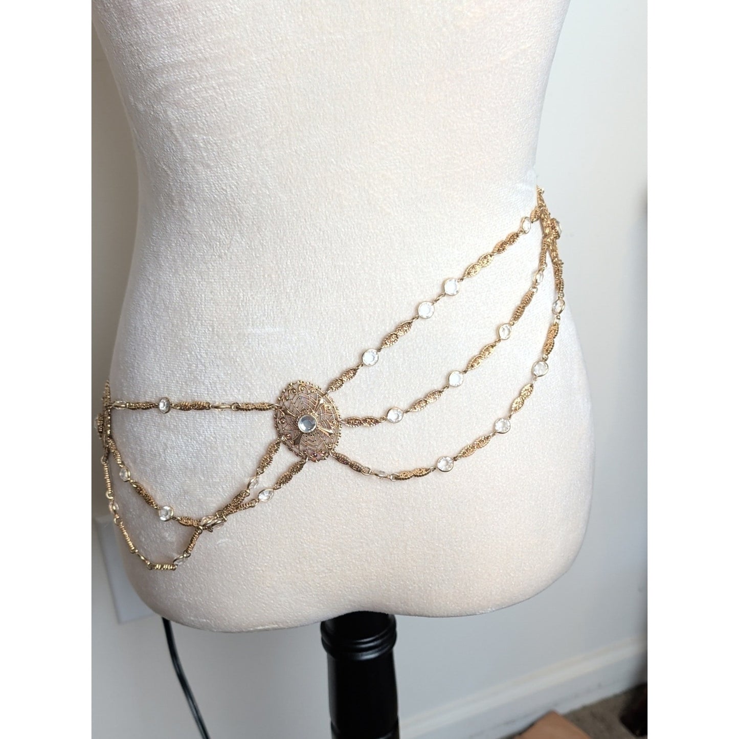 Boho Gold Tone Filigree Crystal Waist Belt Layered Chain Festival Fairycore