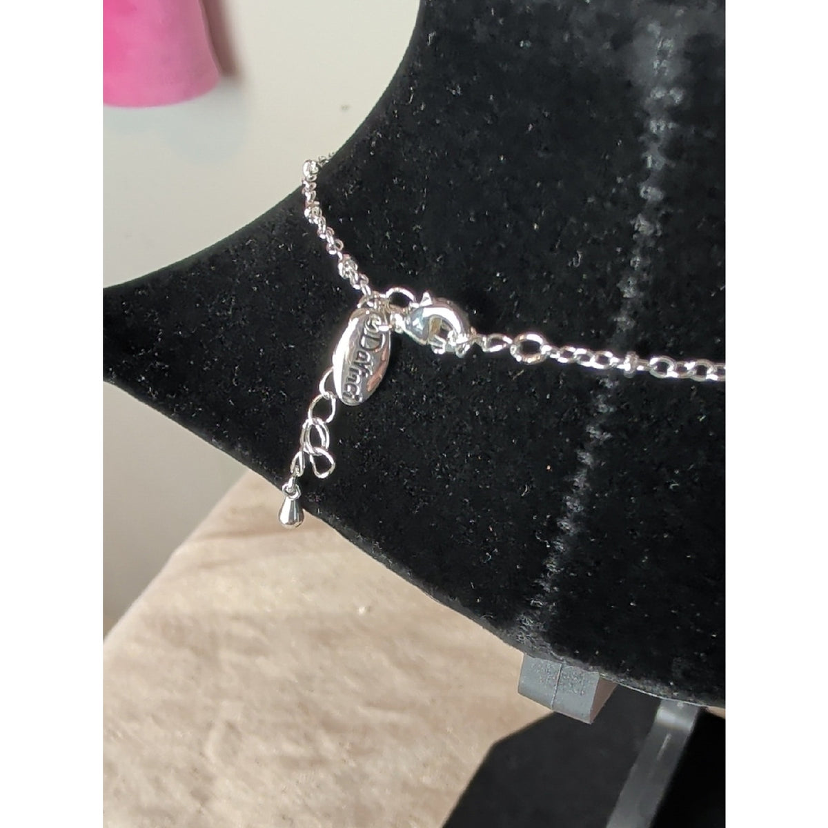 DaVinci Blue Rhinestone Heart Pendant Necklace | Y2K Silver Tone Charm Necklace