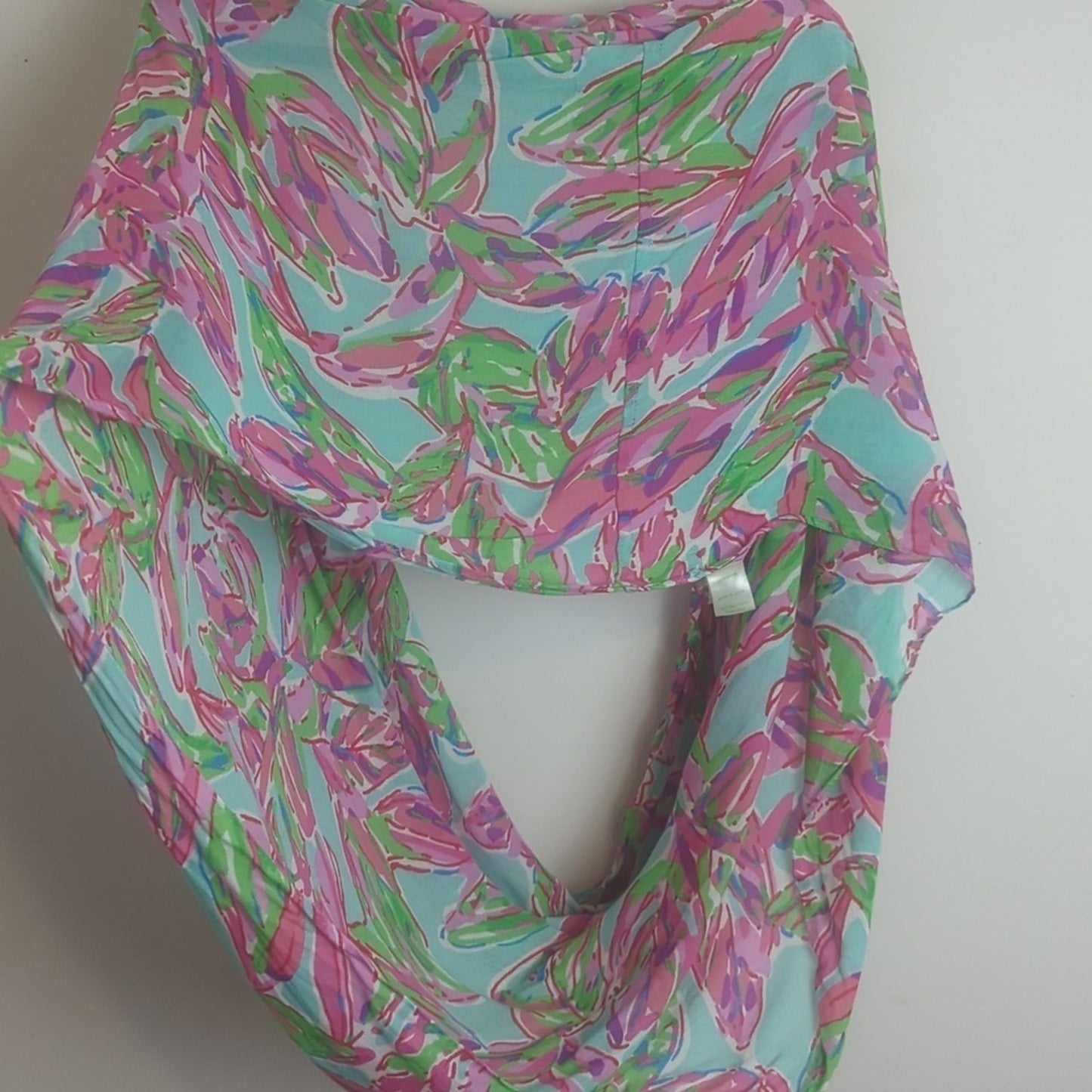 Lilly Pulitzer Infinity Scarf Pink Turquoise Style #4628 Tropical Resort Wear