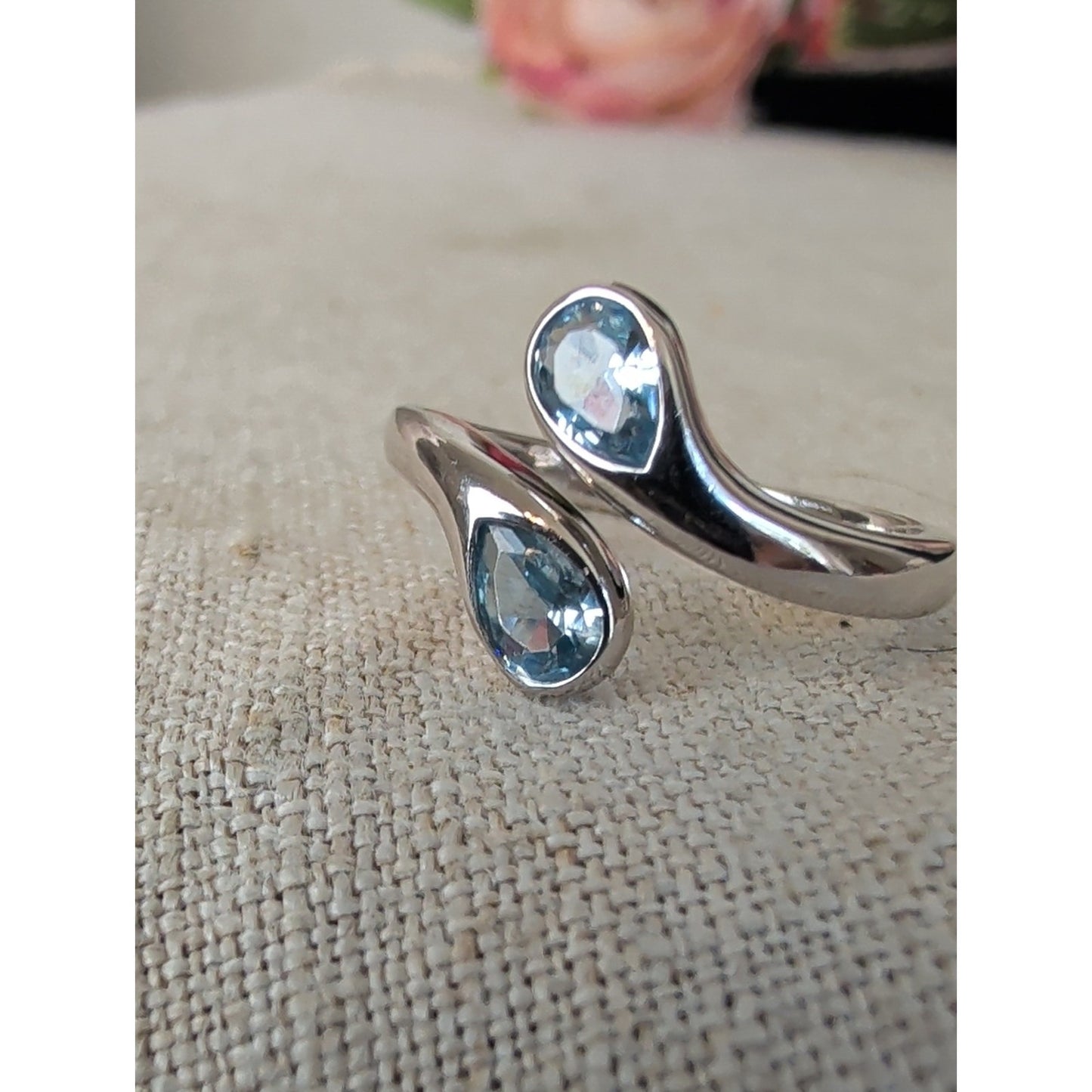 Sterling Silver Aquamarine Toi et Moi Bypass Ring