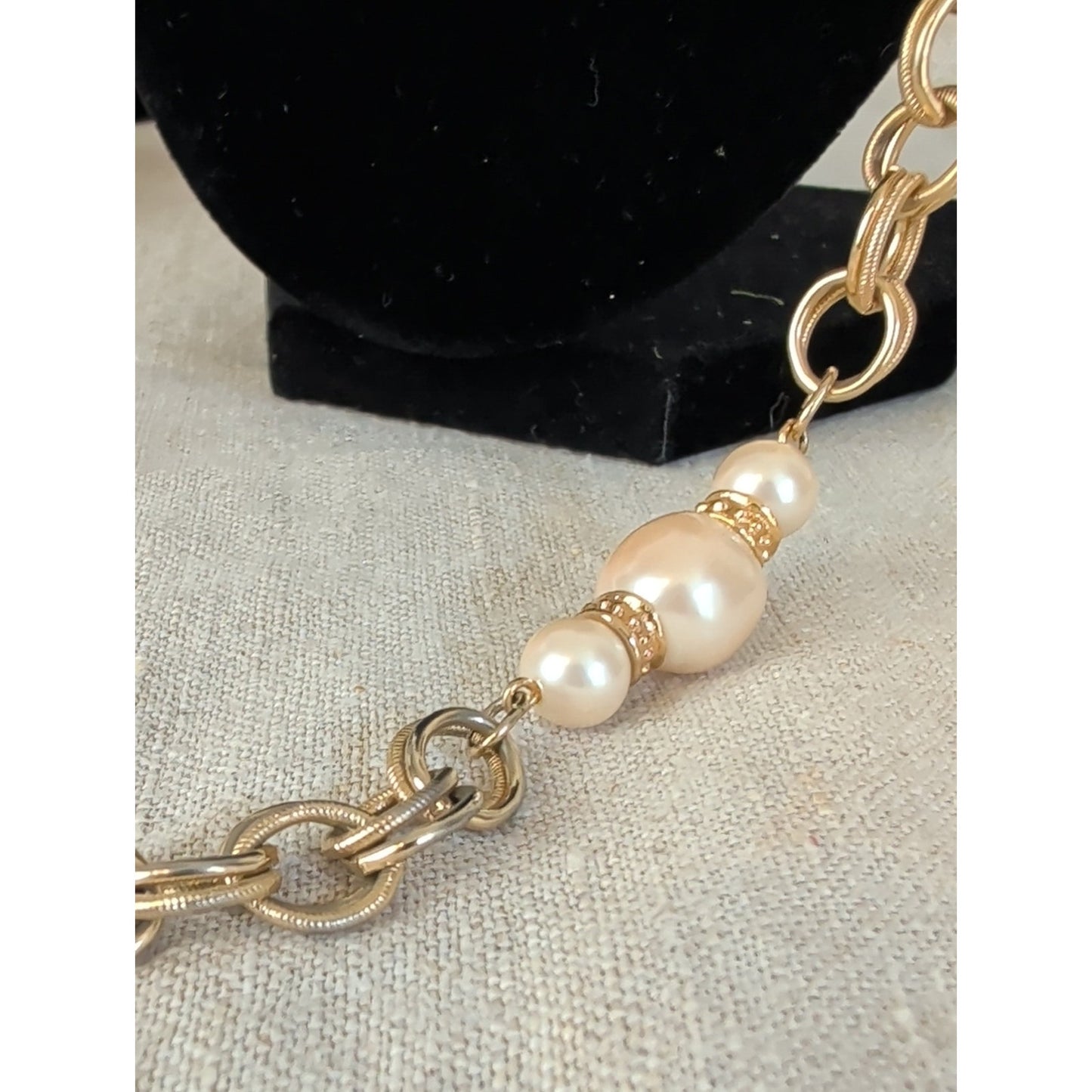 Mid Century Modern Gold Tone Faux Pearl Necklace Retro Glam
