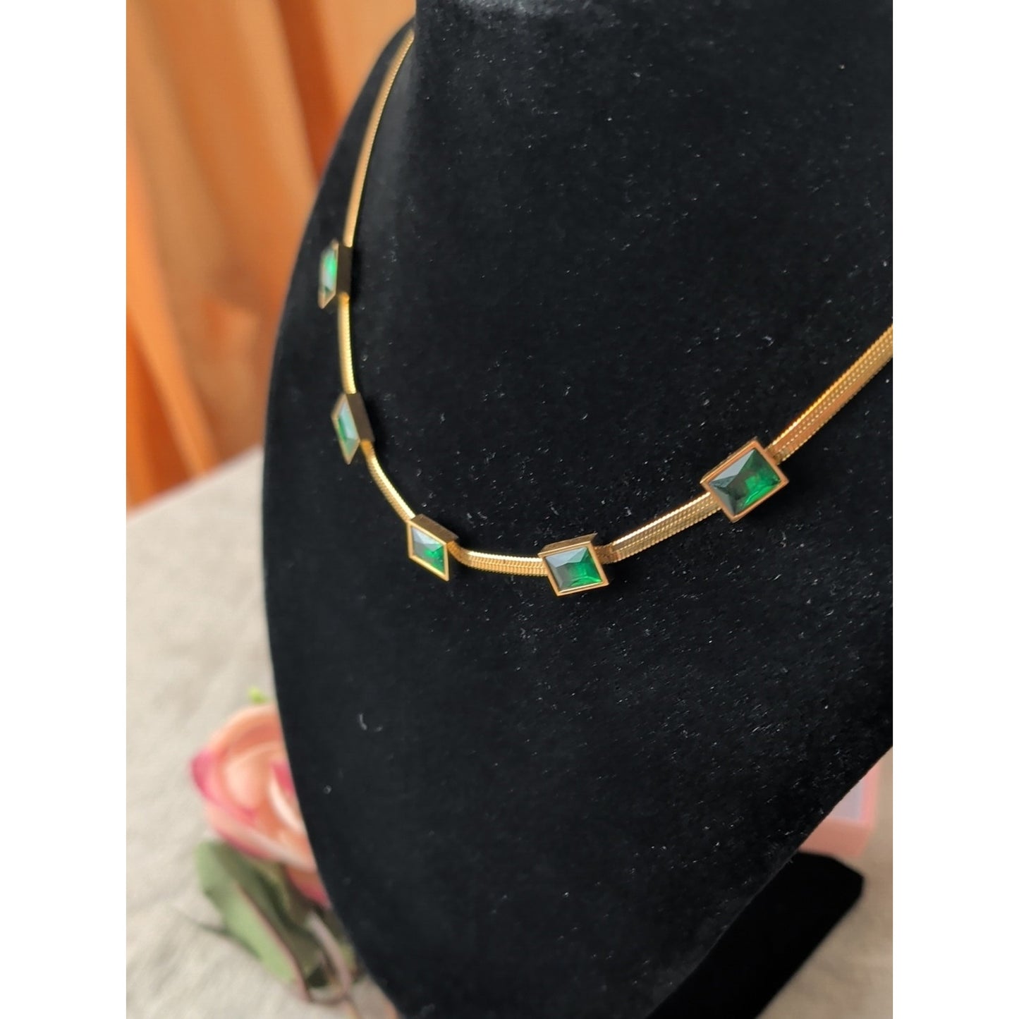 Vintage JY Emerald Green Glass Necklace 18K Gold Plated 80s Designer Style