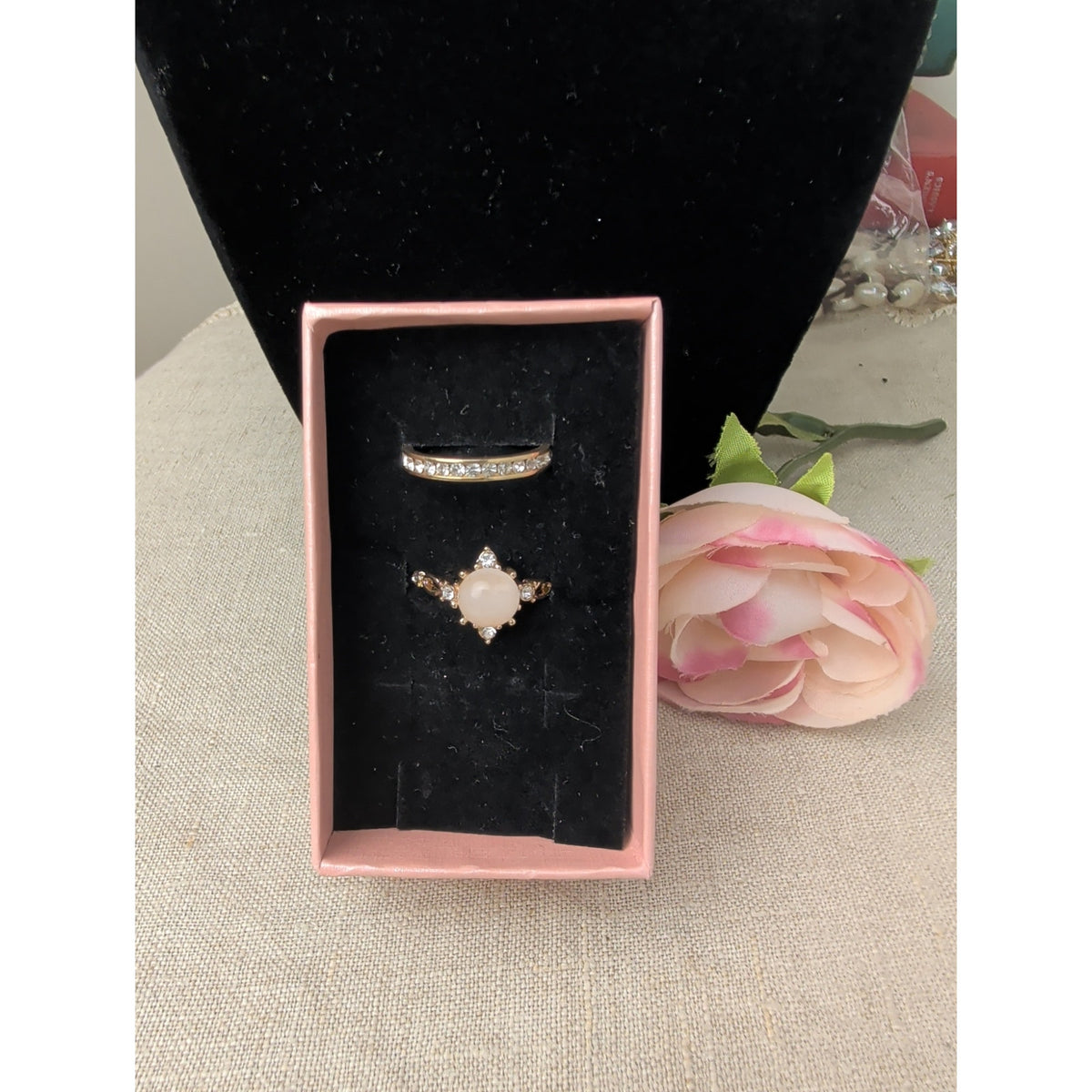 Pink Quartz Gold Tone Glass Rhinestone Ring Set Princess Storybook Size 7