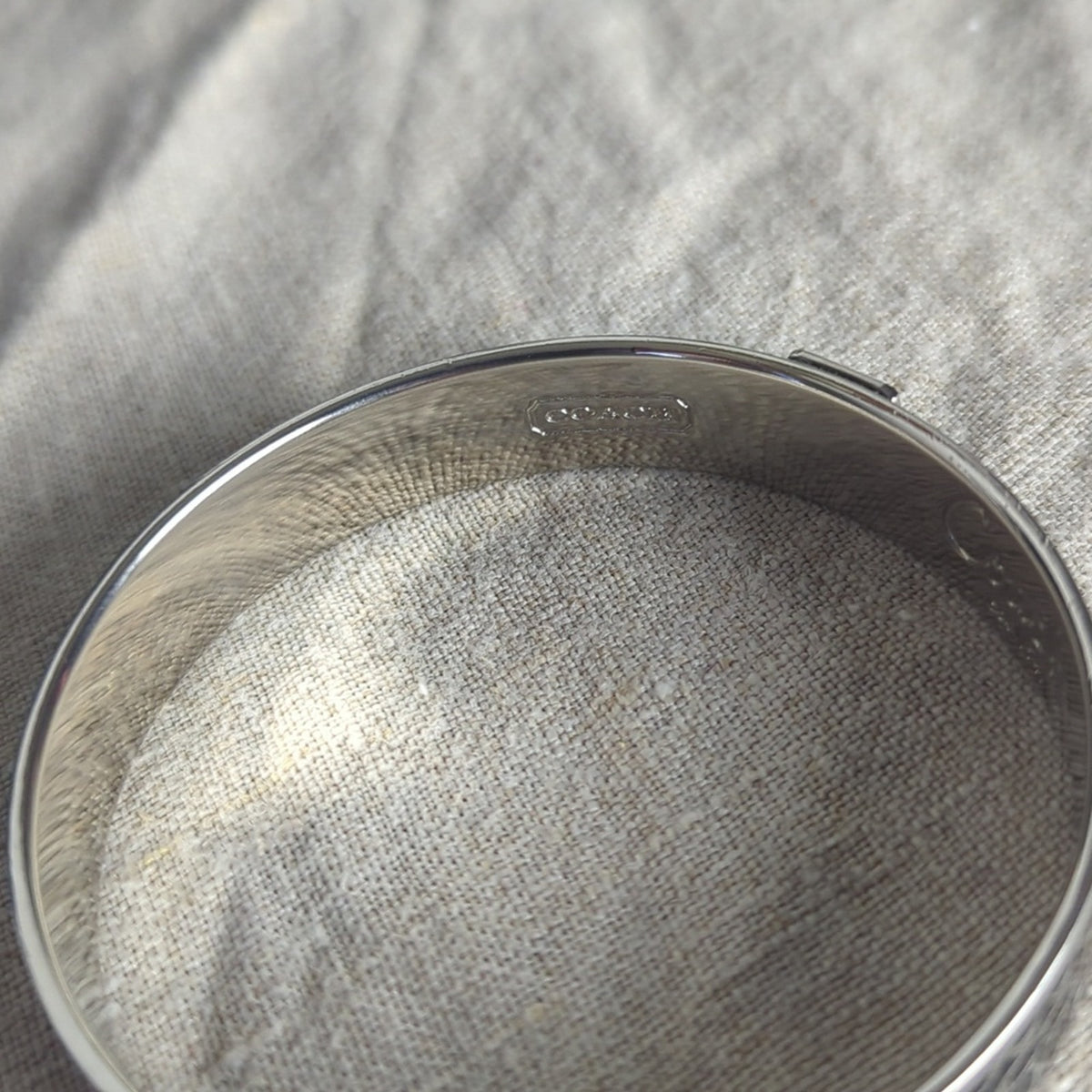 Coach Signature C Bangle Bracelet with Dust Bag Designer Gift Ready Jewelry