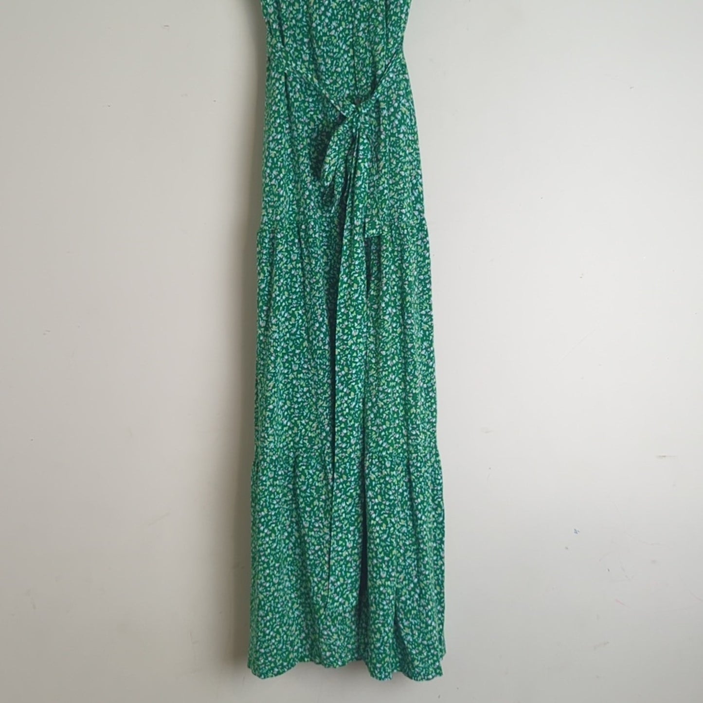Kelly Green Floral Farmhouse Maxi Dress With Pockets and Belt Women's Size Small