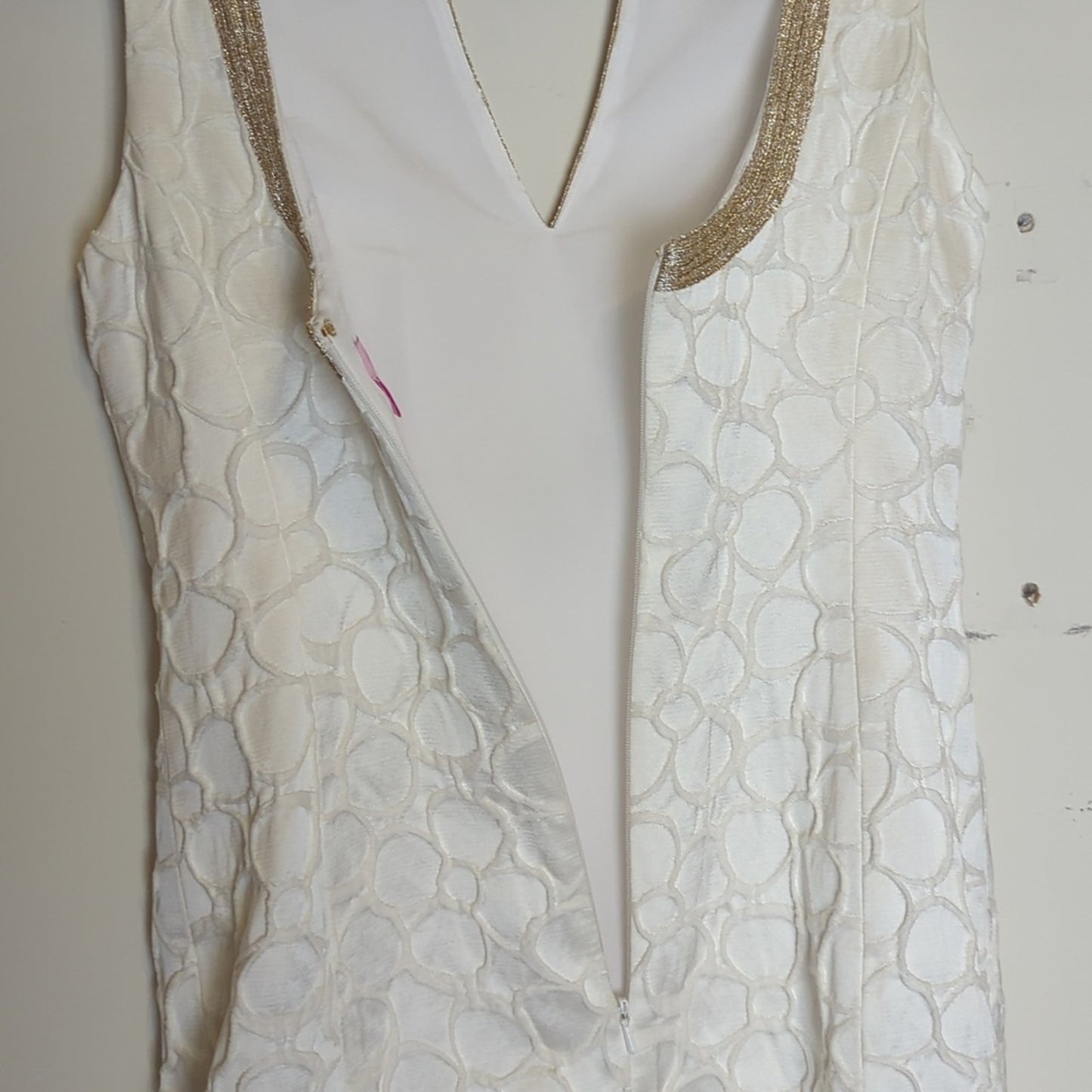 Lilly Pulitzer White Textured Shift Gold Trim Cocktail Dress Resort Wear