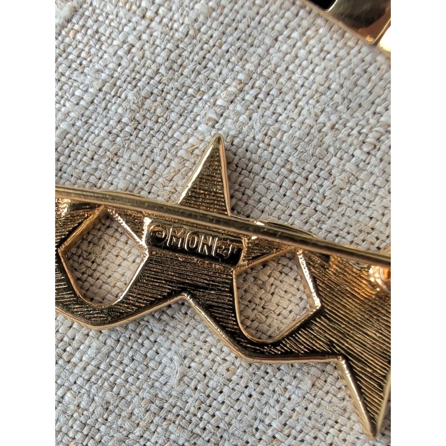 Monet White Enamel Star Brooch and Minimalist Bracelet Set