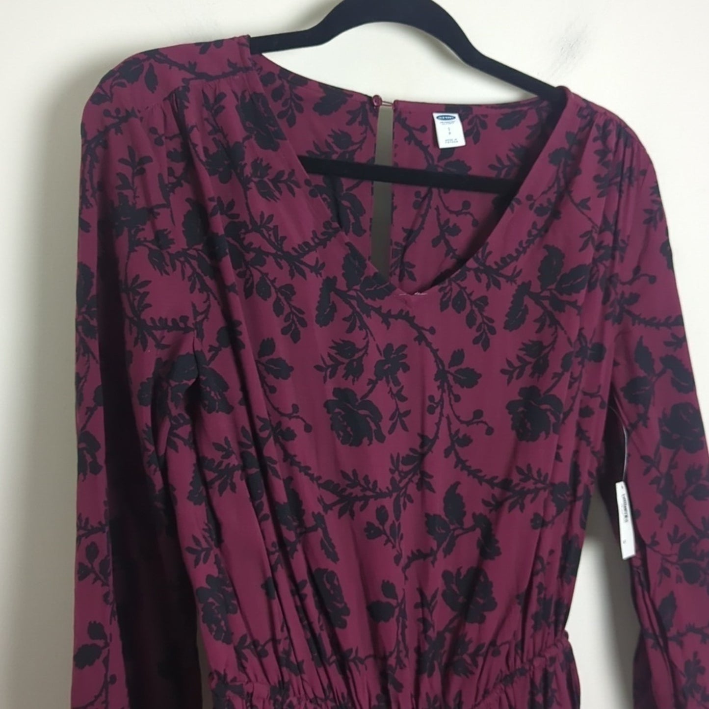 NWT Burgundy & Black Jumper Drawstring Elastic Waist Pockets Women's Small