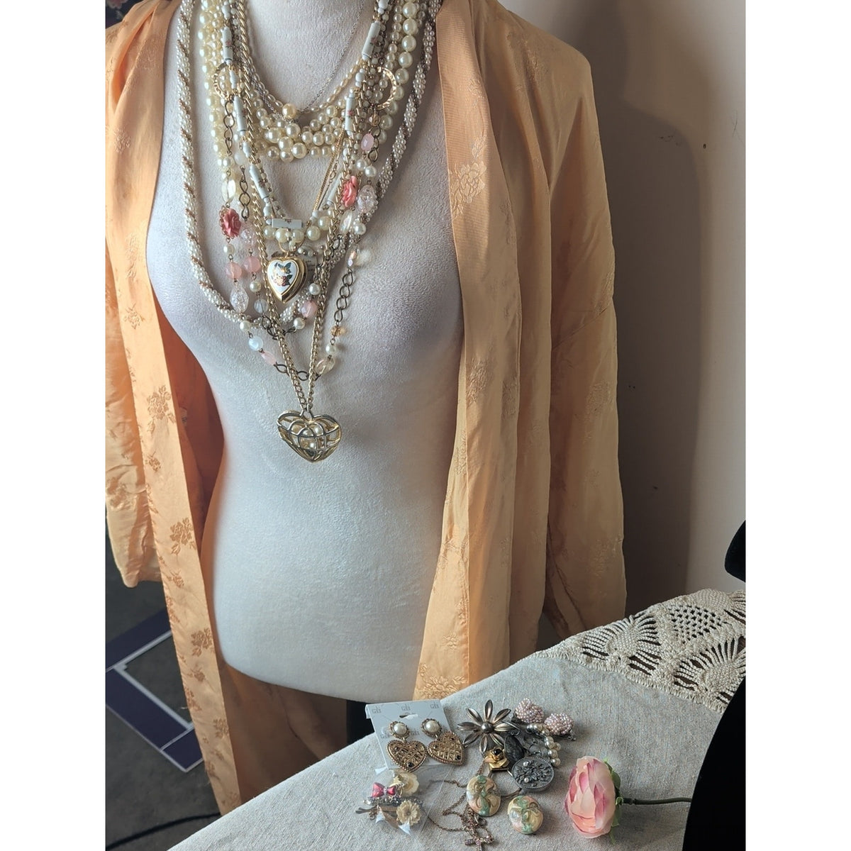 21-Piece Coquette Jewelry Bundle 11 Necklaces, Earrings & Vintage Brooches