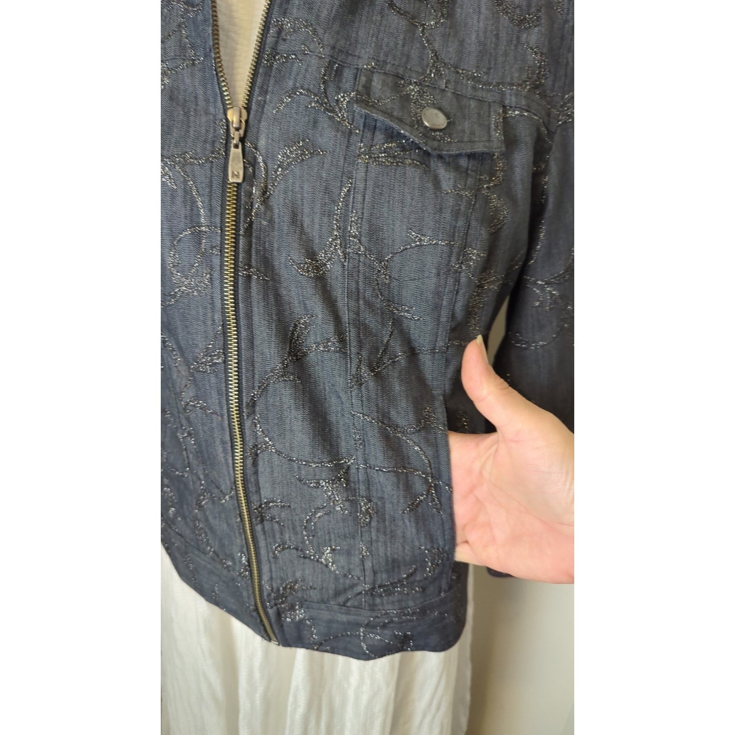 Boho Chic Dark Zip Up Denim Jacket Whimsical Embroidered Embellishment Size 12