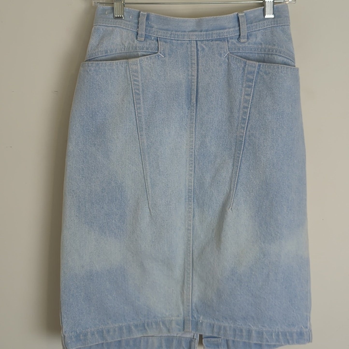 Vintage 80's Bleach Lightwash Denim Pleated Pencil Skirt Women's Size 9/10*