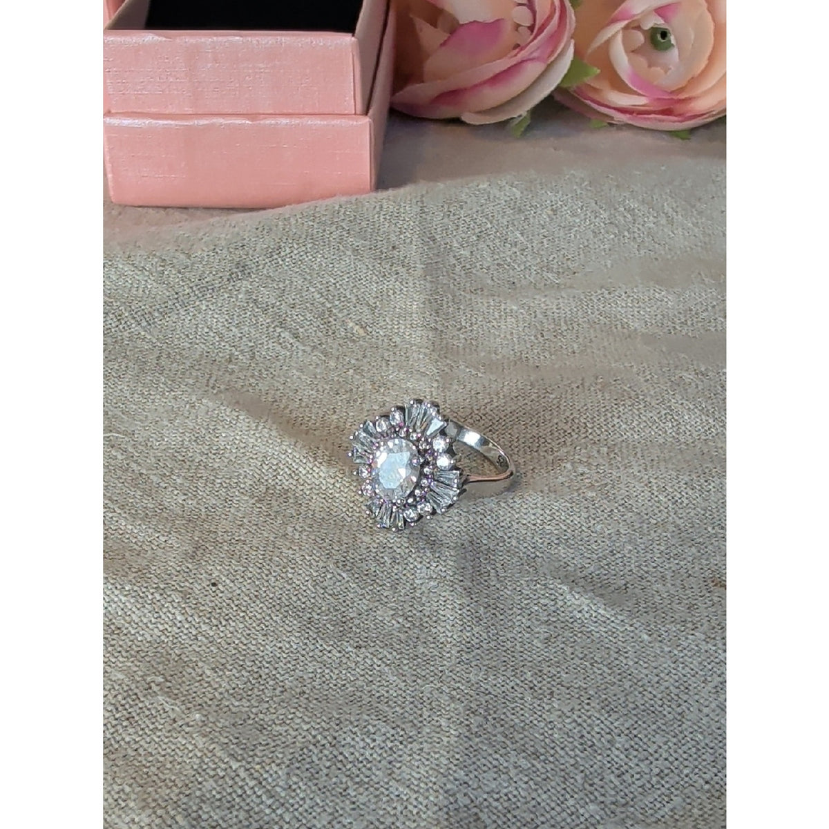 Sterling Silver CZ Halo Ring Y2K Princesscore Cocktail Ring Glam Coquette
