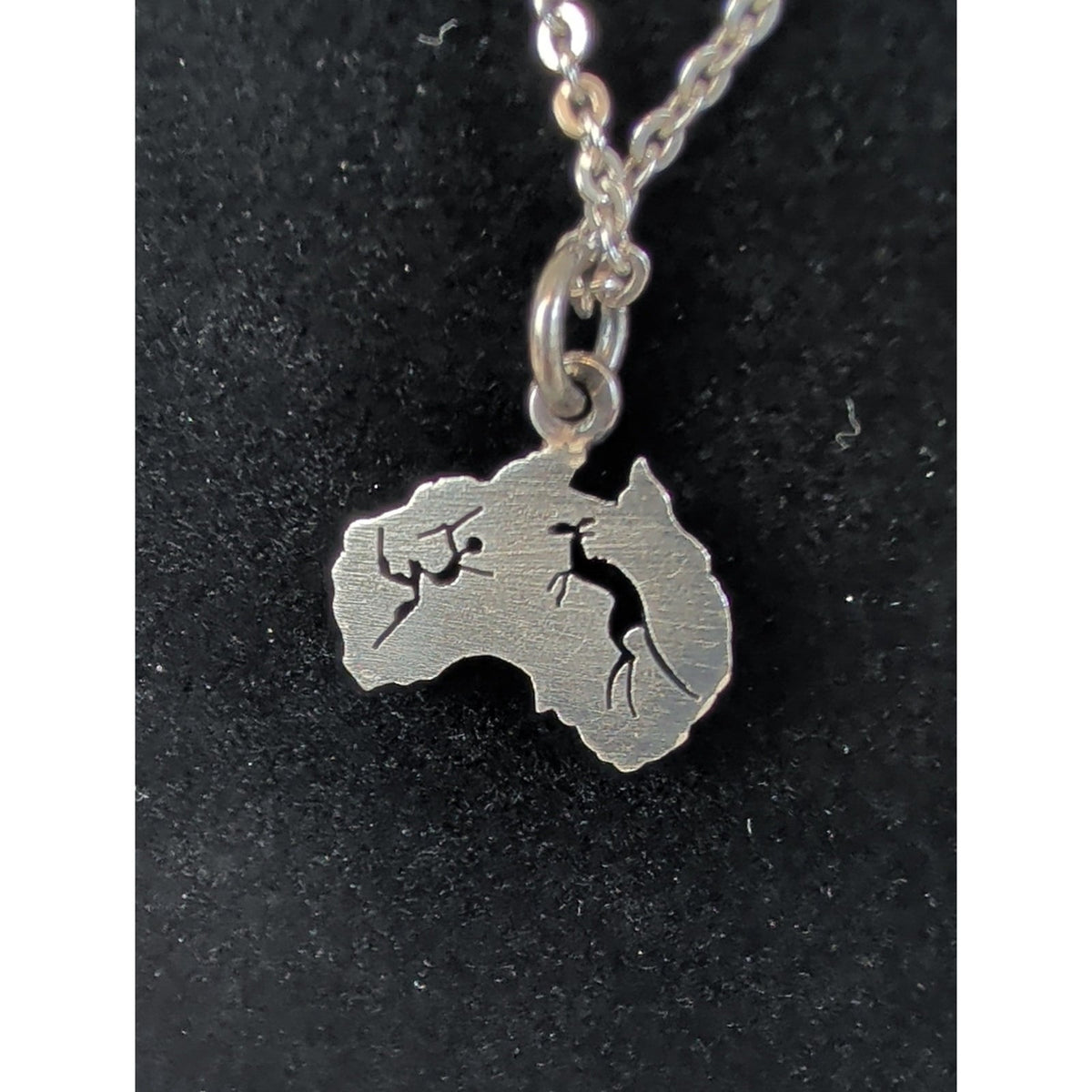 Vintage Handmade Sterling Silver Australian Kangaroo Pendant