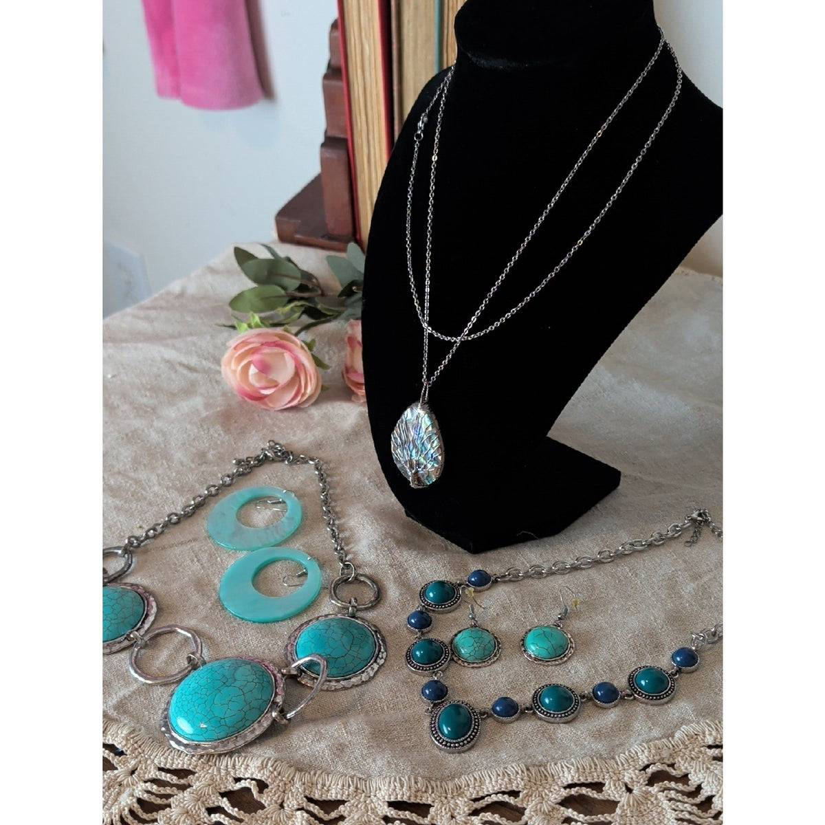 Desert Cowgirl Turquoise Stlye 5 Piece  Jewelry Collection