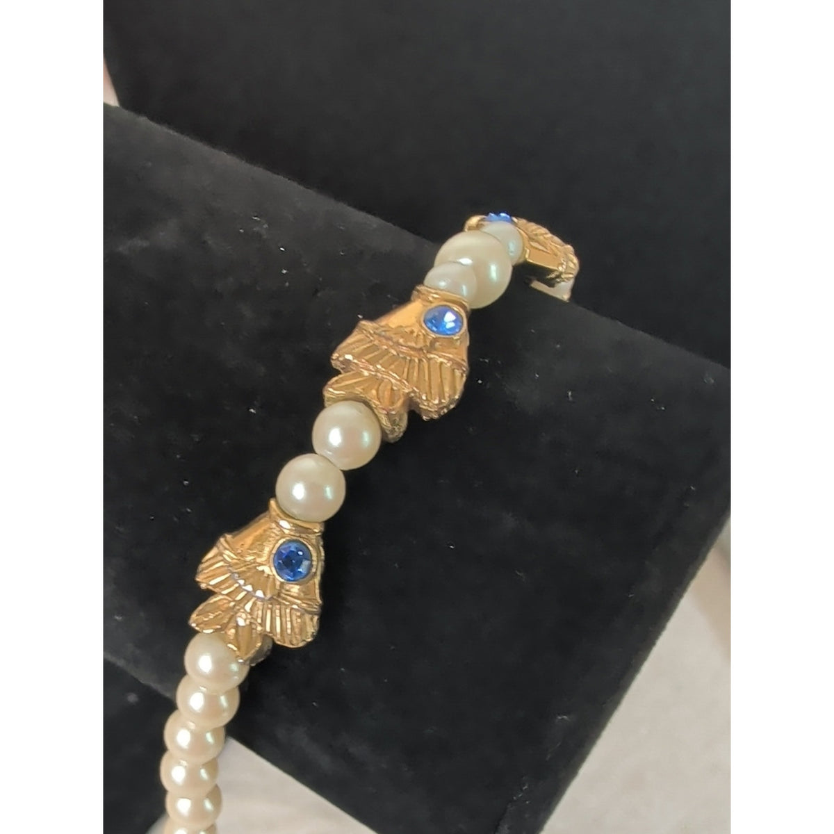 Vintage Figural Fish Faux Pearl Bracelet Sapphire Blue Rhinestone Gold Tone