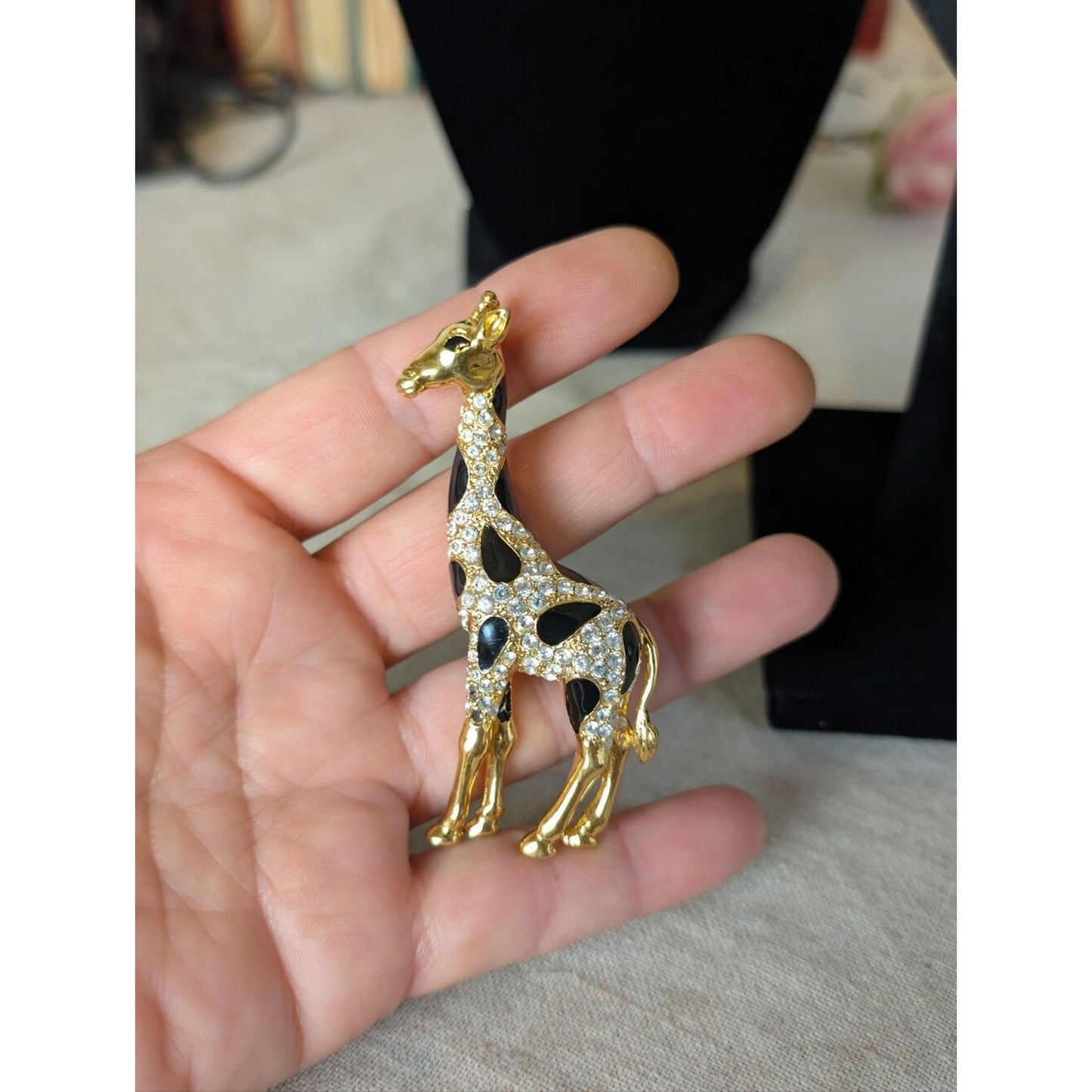 Vintage Giraffe Rhinestone Brooch Gold Tone Black Enamel Safari Glam