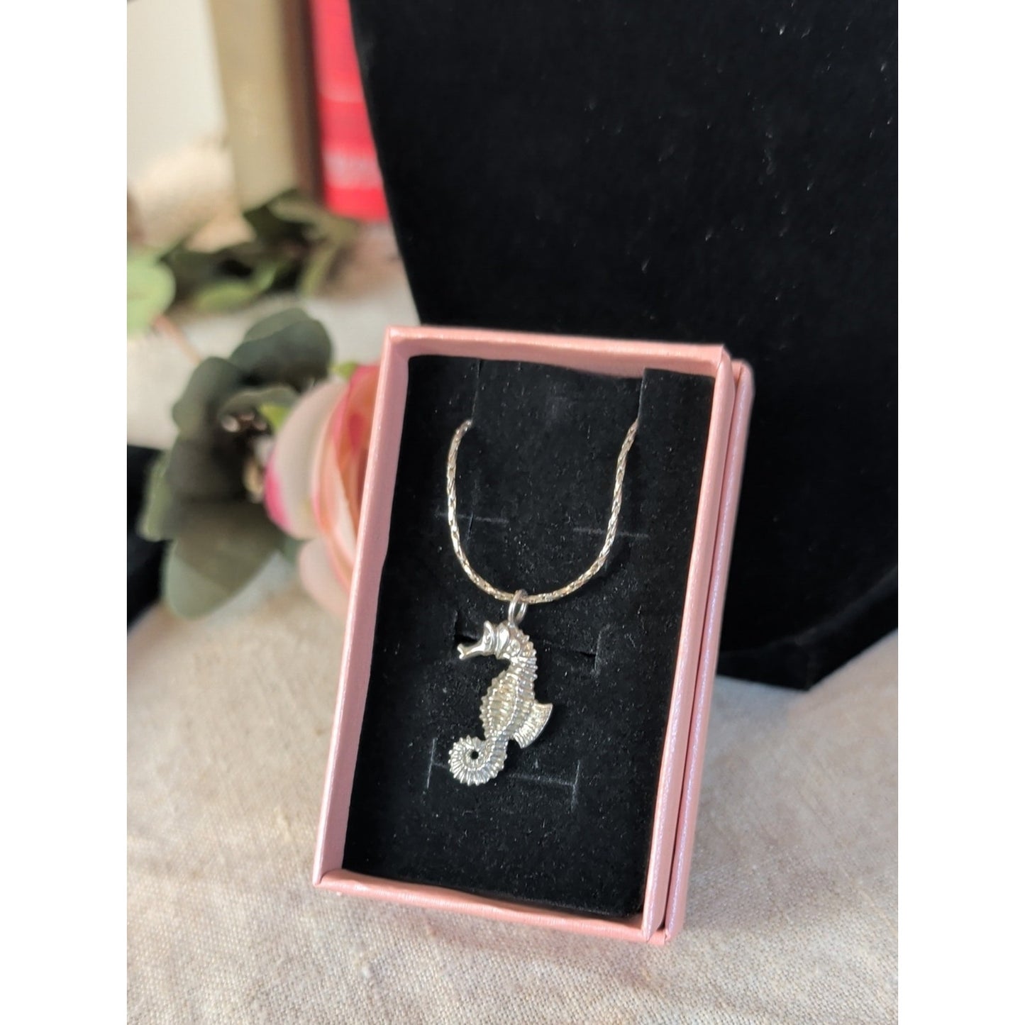 925 Sterling Silver Seahorse Pendant Necklace Ocean Coastal Beach Nautical