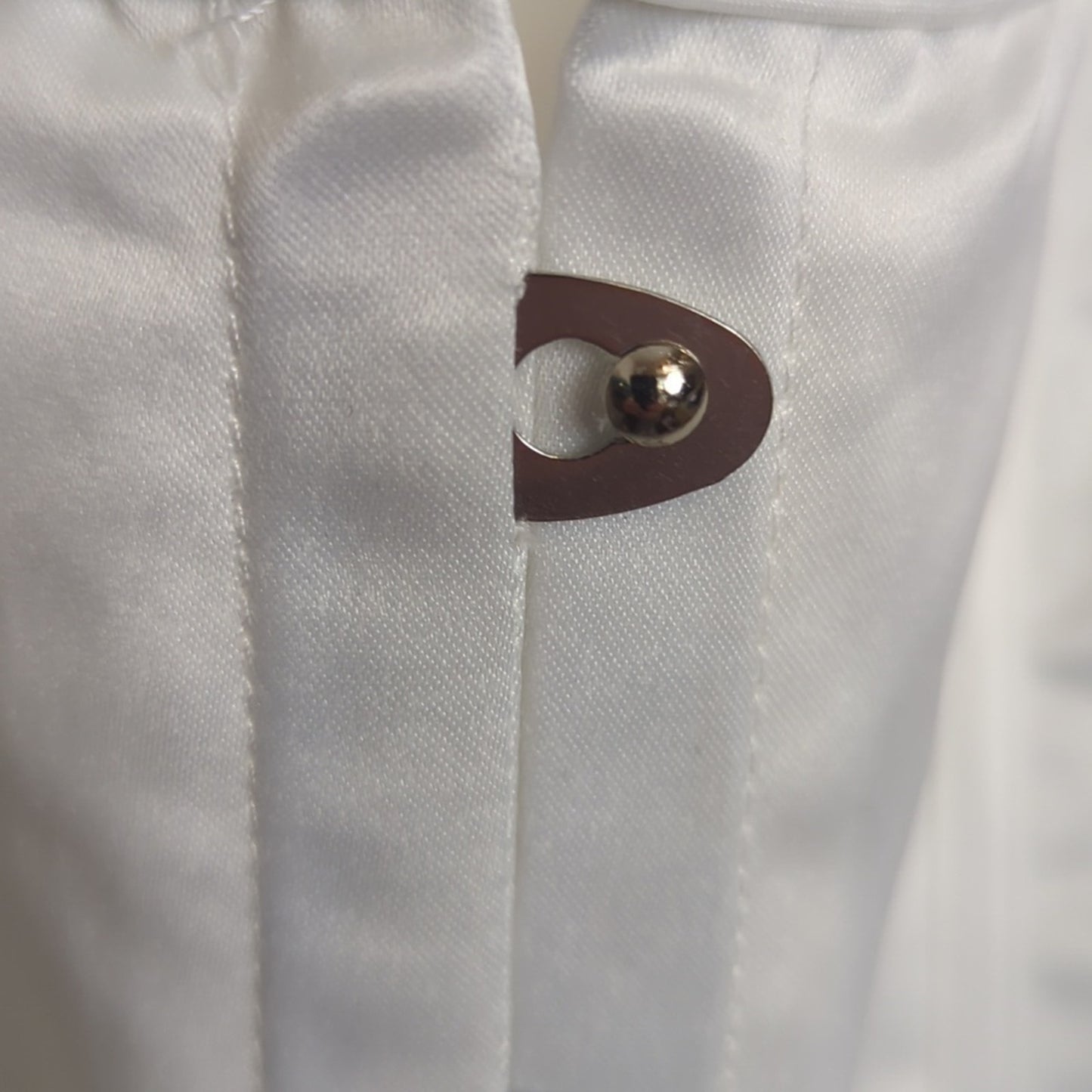 Pretty Little Thing White Corset Top Metal Clasp Closure Women's Size 10